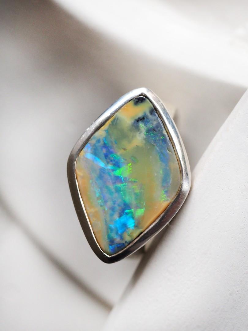 Big Opal Silver Ring Bicolor Blue Yellow Australian Unisex Jewelry For Sale 1
