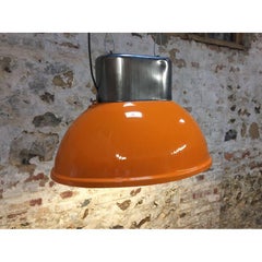 Grande lampe à suspension industrielle vintage européenne d'origine en acier orange