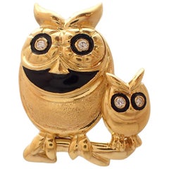 Big Owl / Little Owl Diamond and Enamel Pin in 18 Karat Yellow Gold