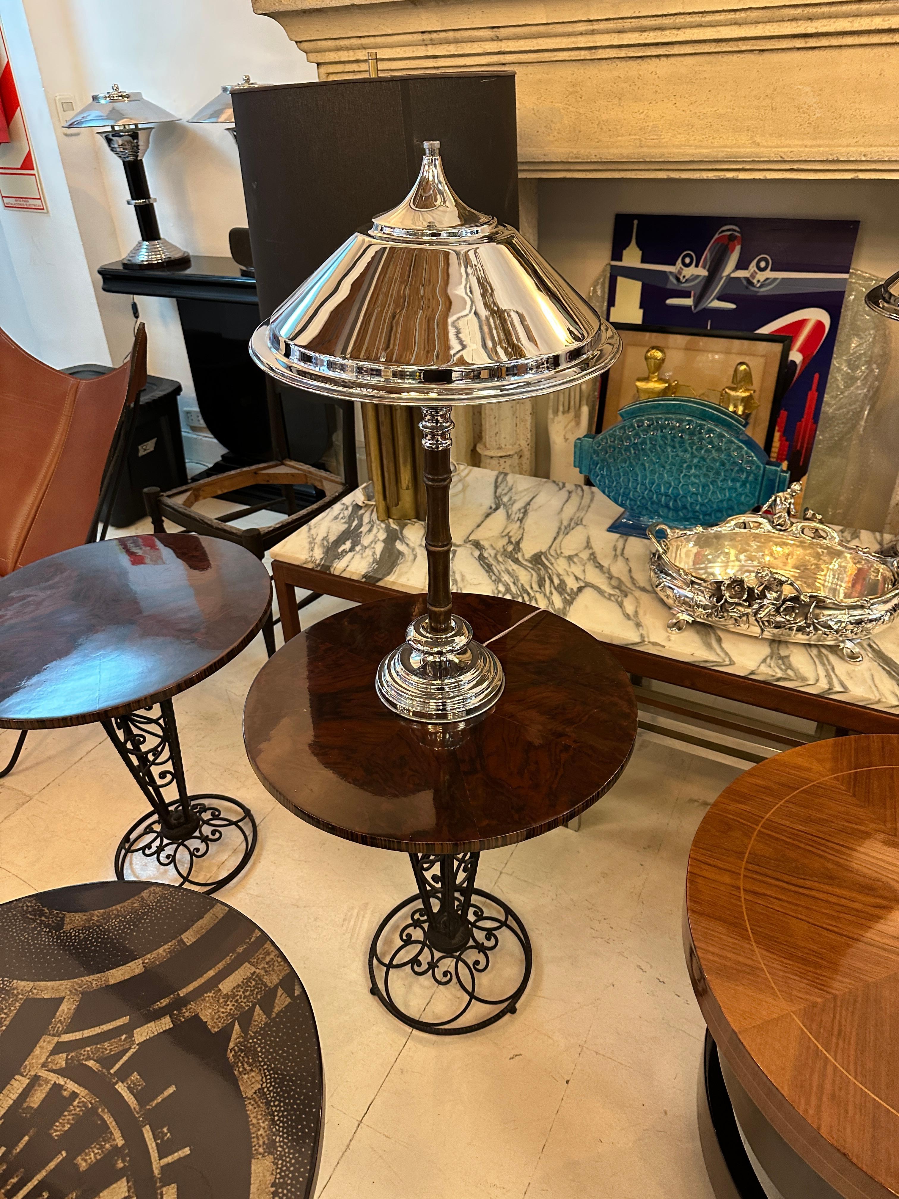 MATERIA: cromato e Wood
Stile: Art Deco
Paese: Francia
Per prendersi cura della tua proprietà e della vita dei nostri clienti, il nuovo cablaggio è stato realizzato.
Se vuoi vivere gli anni d'oro, questa è la lampada da scrivania di cui ha bisogno