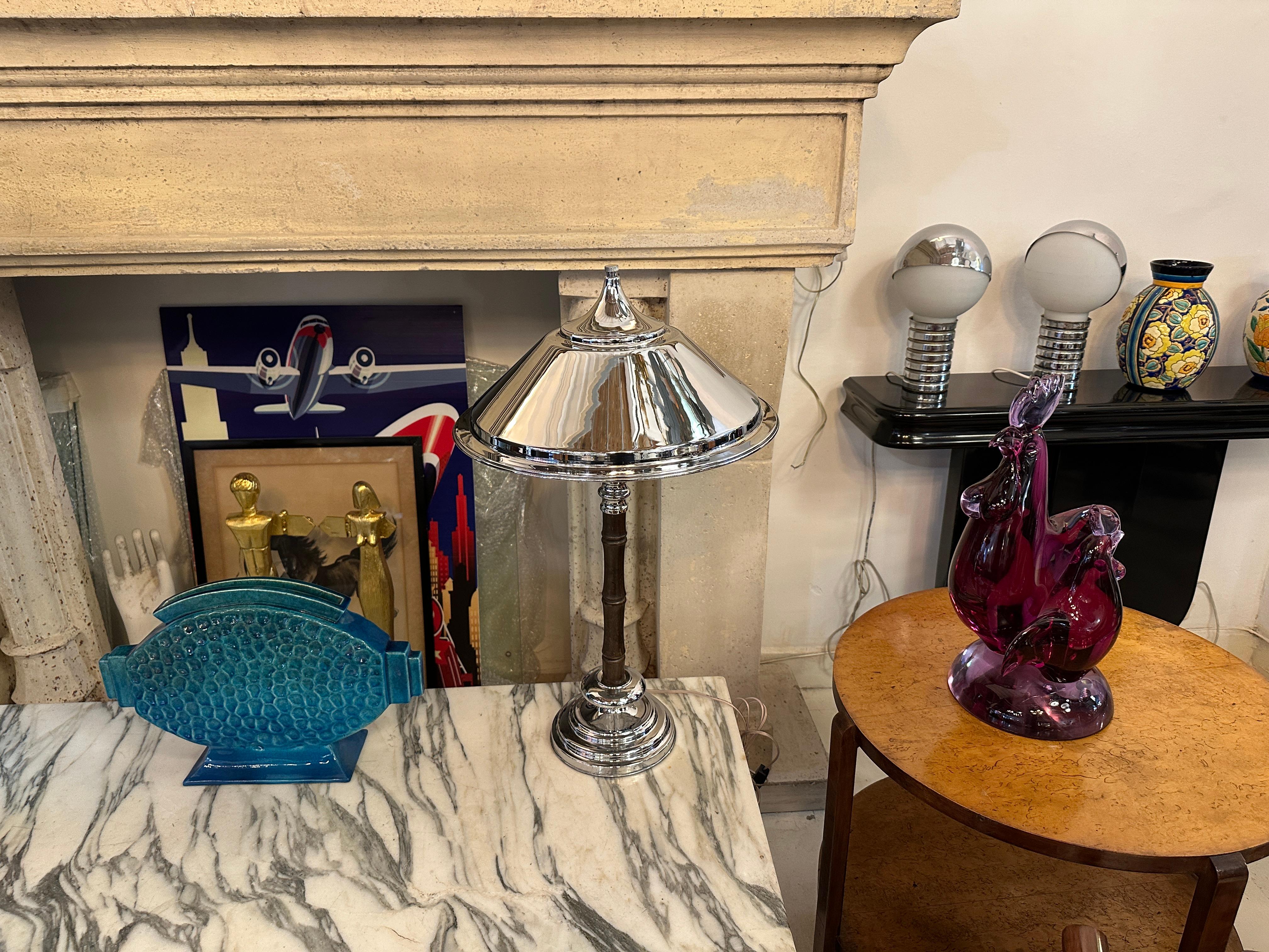 Art Déco Grande coppia di lampade da tavolo Art Deco in legno e cromo, Francia in vendita