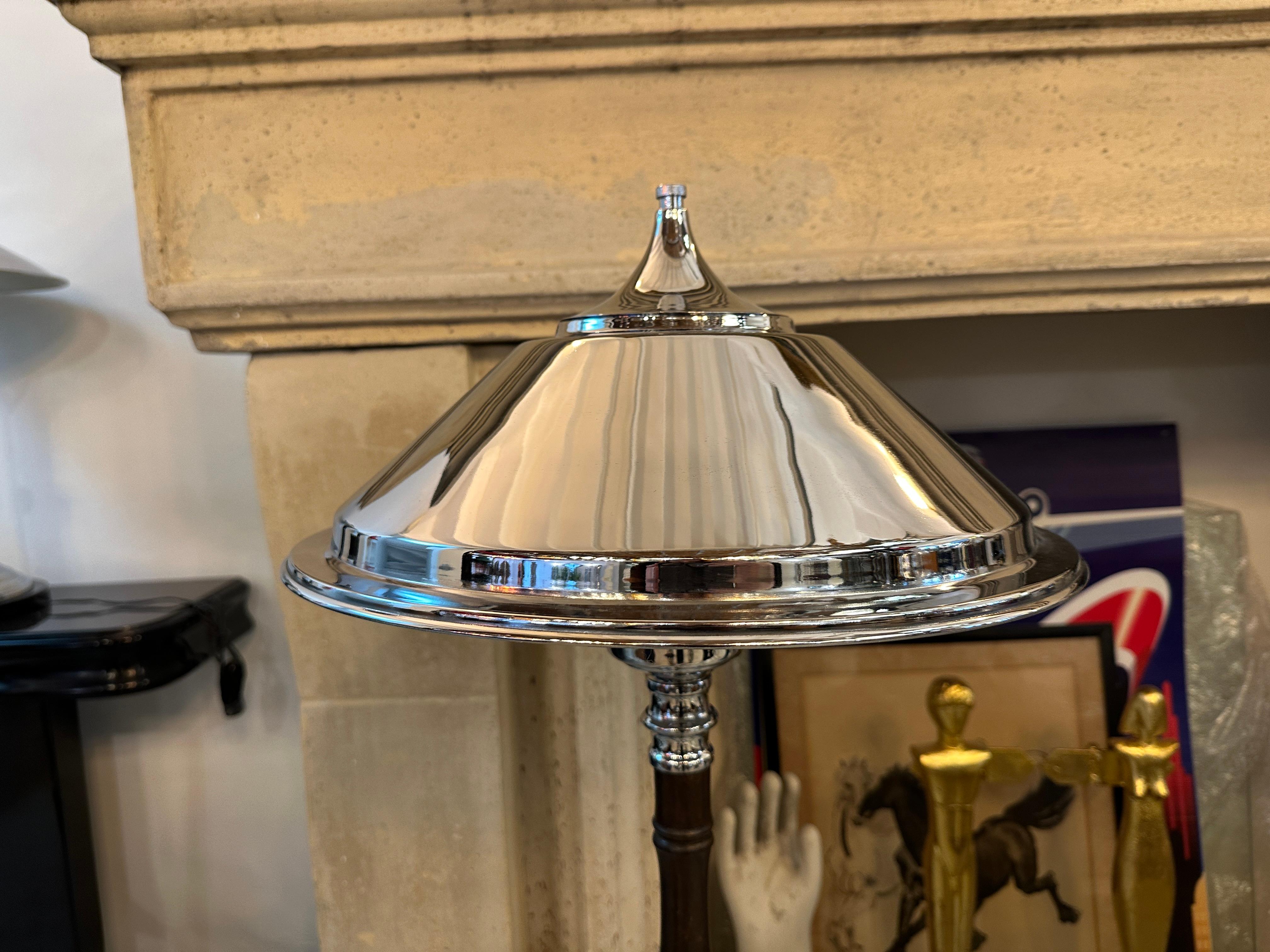 Grande coppia di lampade da tavolo Art Deco in legno e cromo, Francia in vendita 1