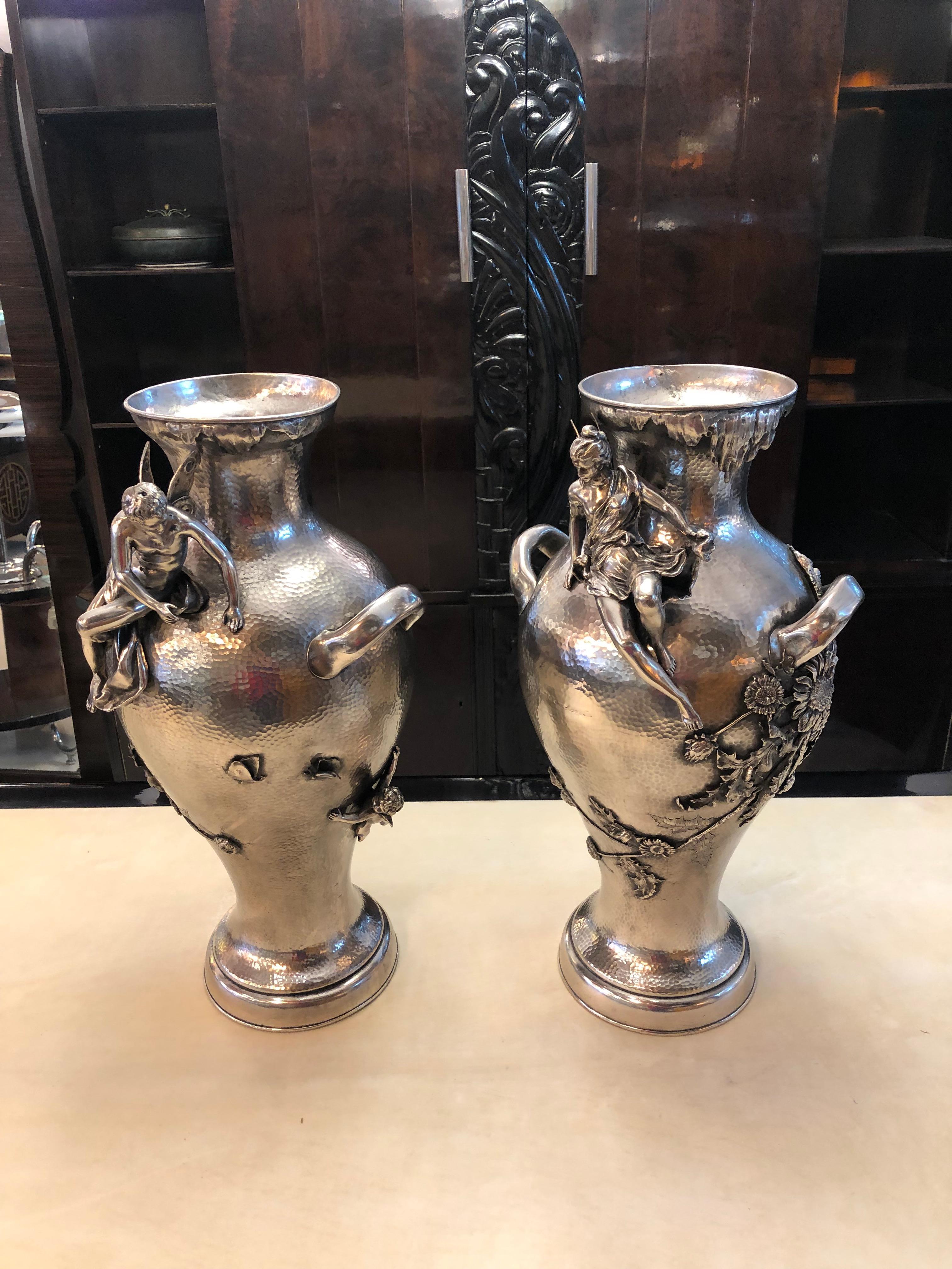 Materials: silver plated 
We have specialized in the sale of Art Deco and Art Nouveau and Vintage styles since 1982.If you have any questions we are at your disposal.
Pushing the button that reads 'View All From Seller'. And you can see more objects