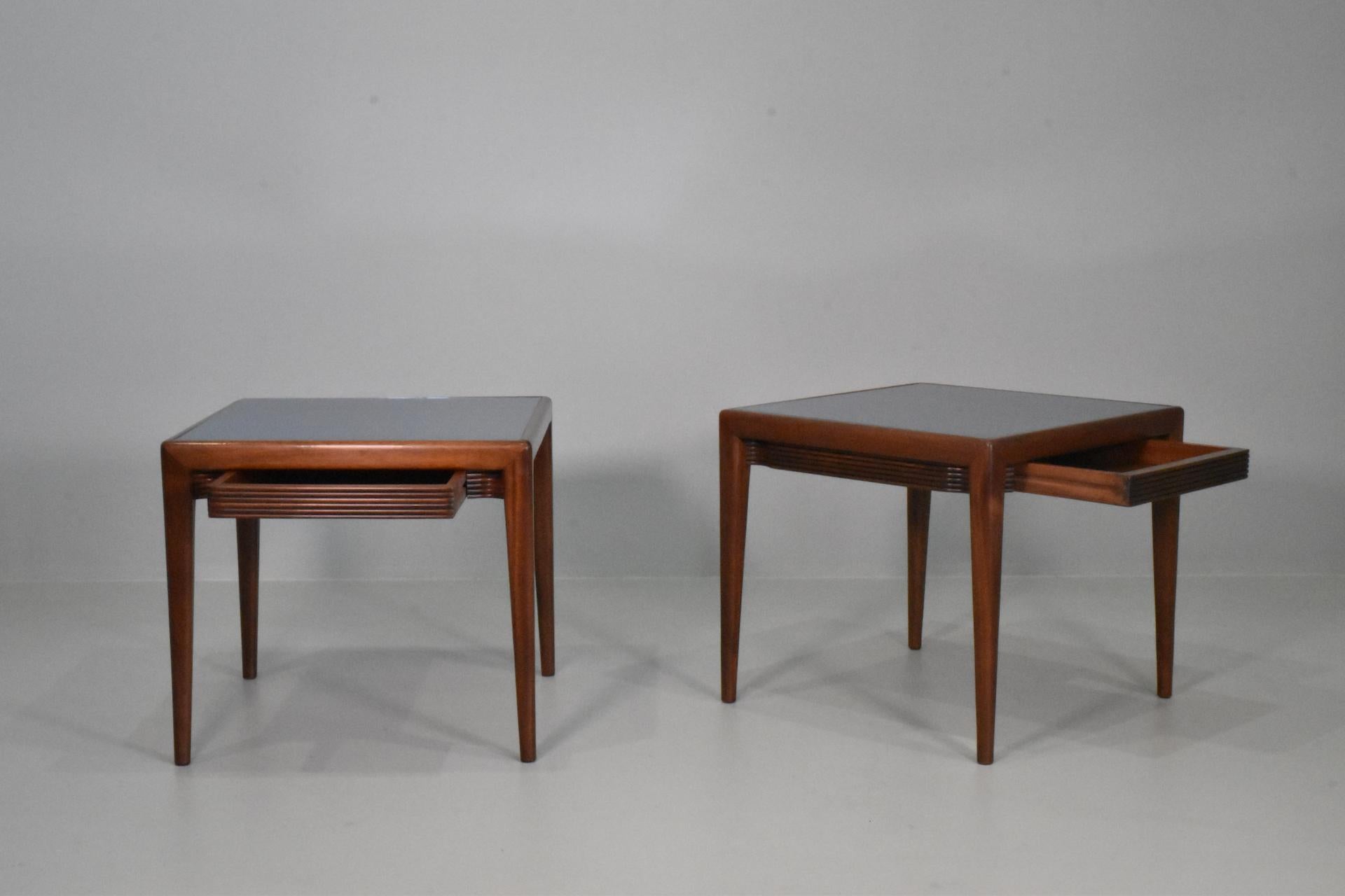 Big Pair Osvaldo Borsani of Arredamenti Borsani Varedo Low Tables Original Label In Excellent Condition For Sale In Rovereta, Repubblica di San Marino