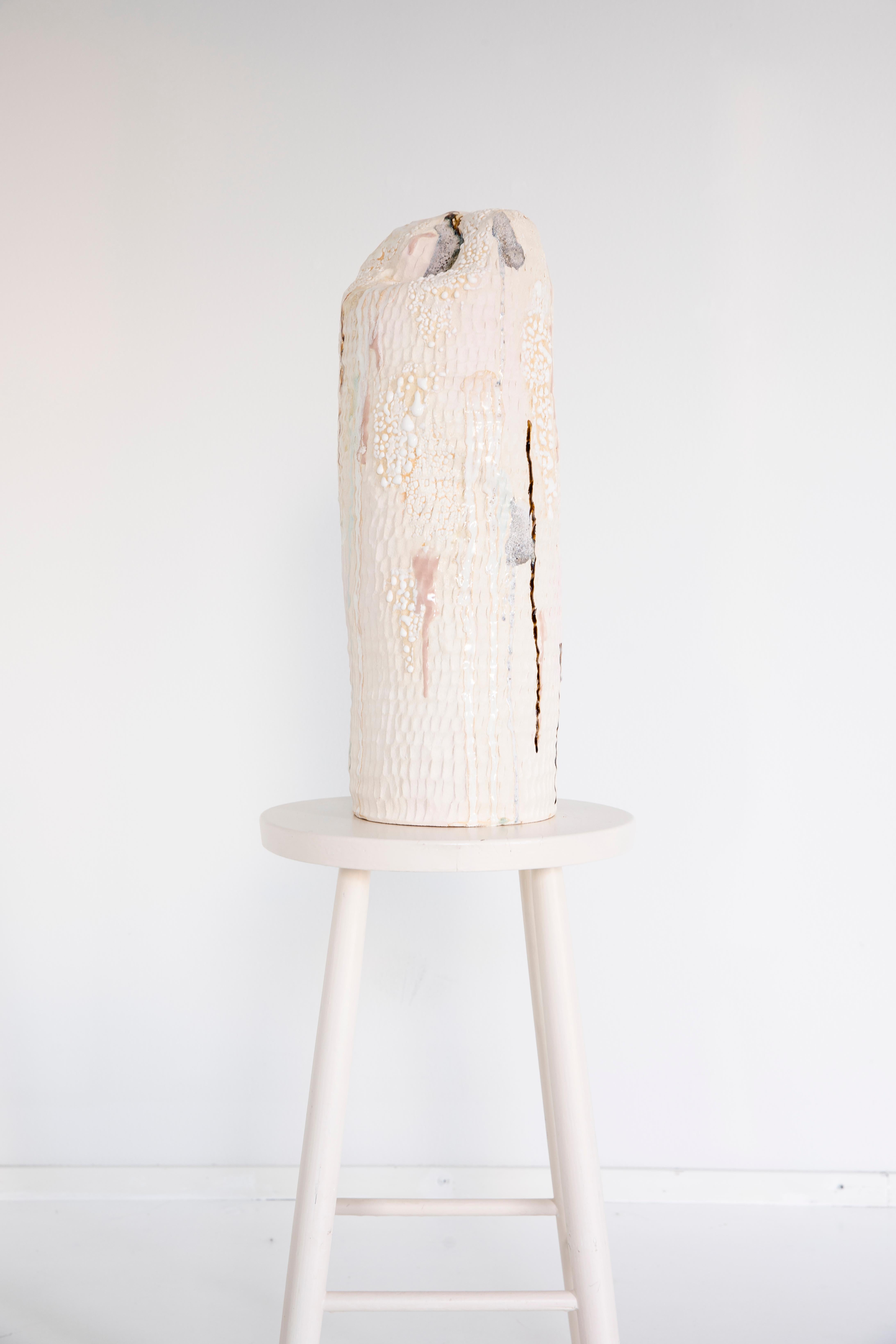 Postmoderne Grand objet décoratif à asperges pâles de Laura Pehkonen en vente
