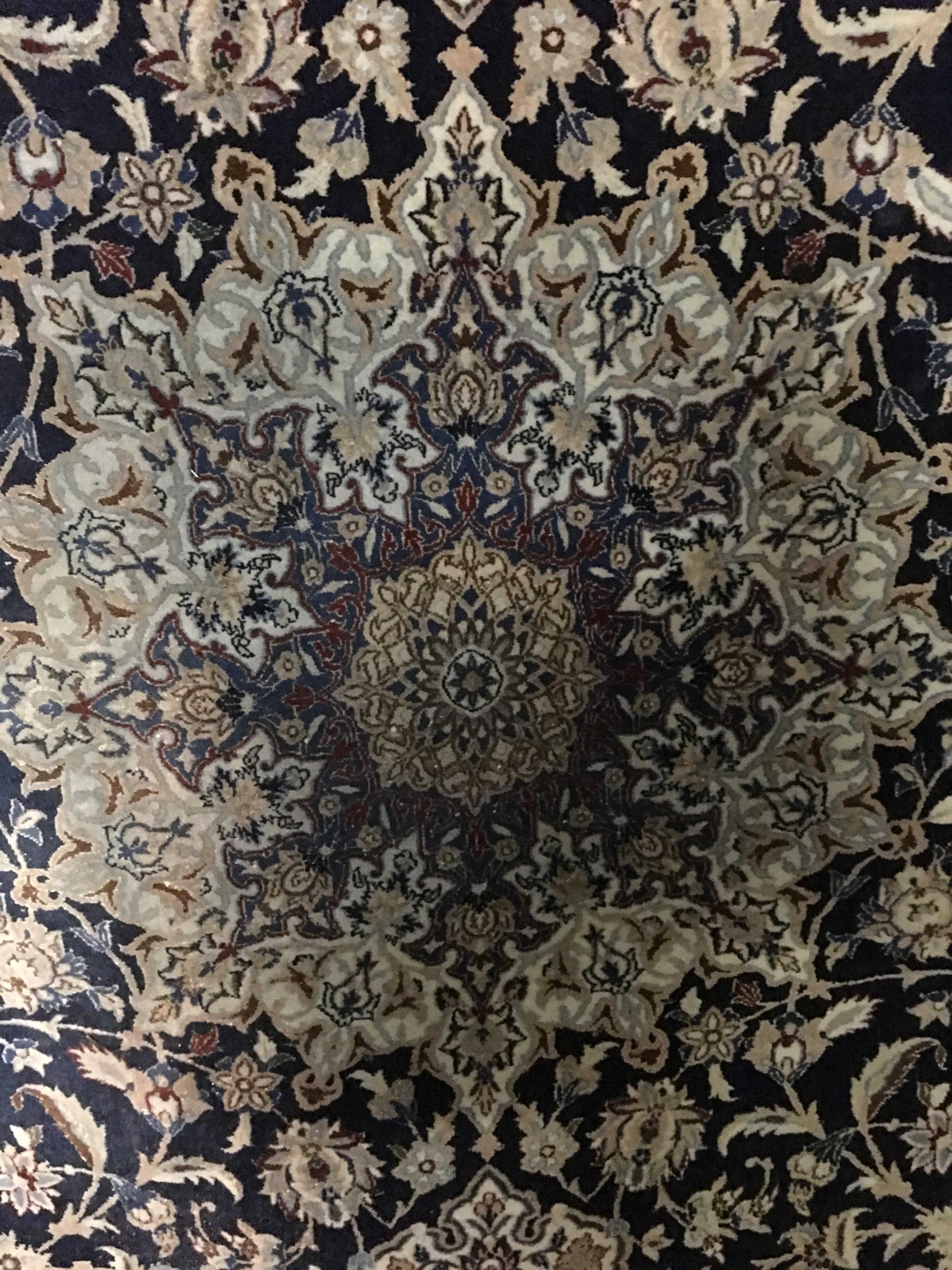 Big Persian Fine Wool and Silk Nain Rug (Handgewebt)