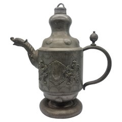 Big Pewter Jug / Can Plastic Lions Etain Tin