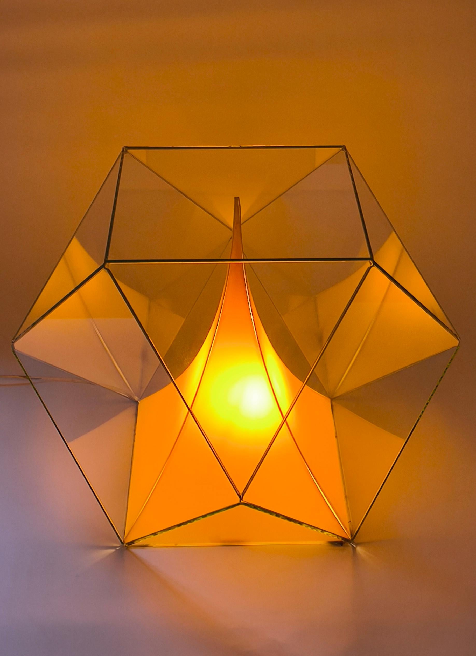 French Big plexiglass sculpture lamp - 1970s - France - Multi-sided For Sale