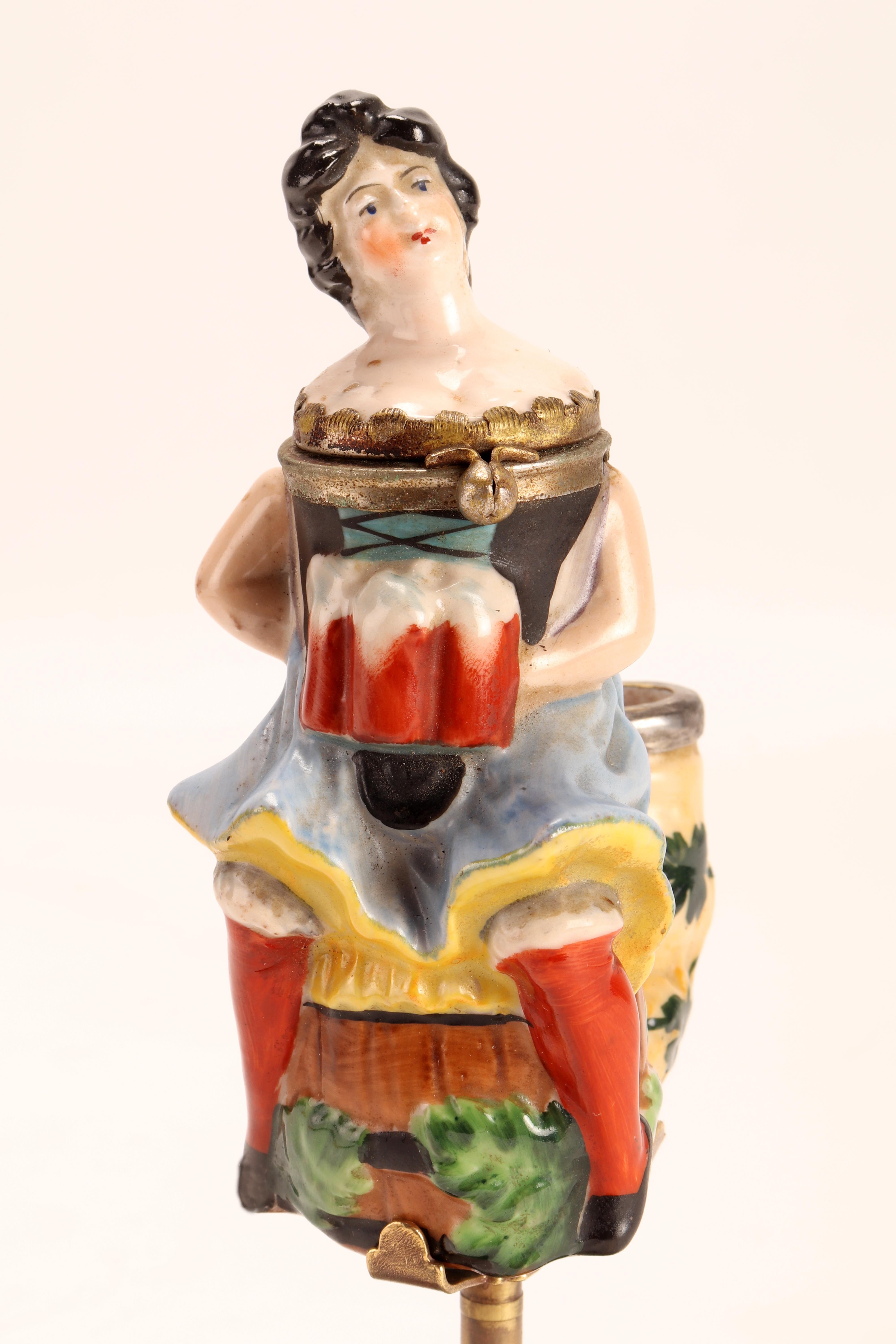 Big Porcelain Pipe: a Waitress Holding Mugs of Beer, Germany 1880 For Sale 5