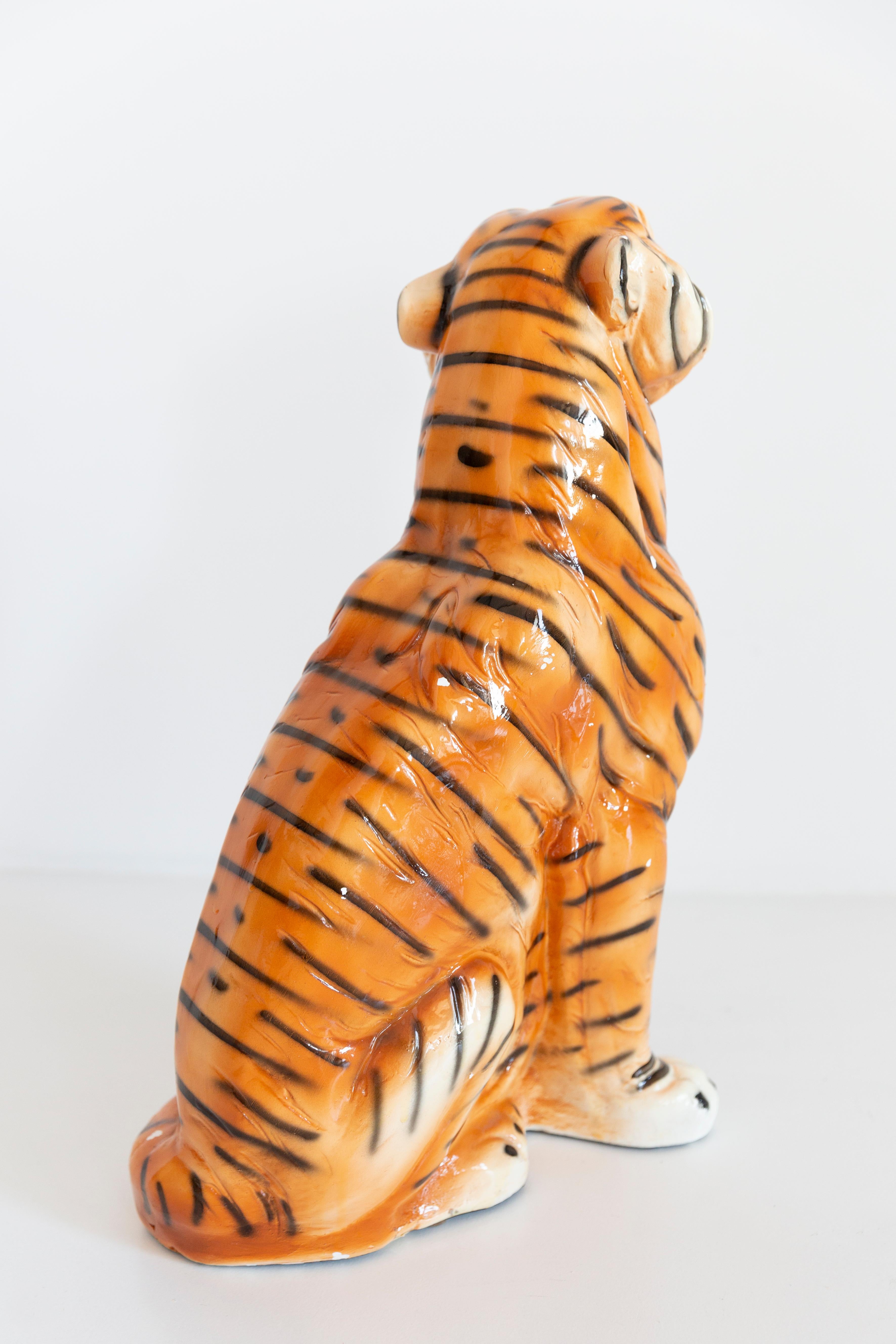 Grande et rare sculpture décorative en céramique représentant un tigre, Italie, années 1960 en vente 2