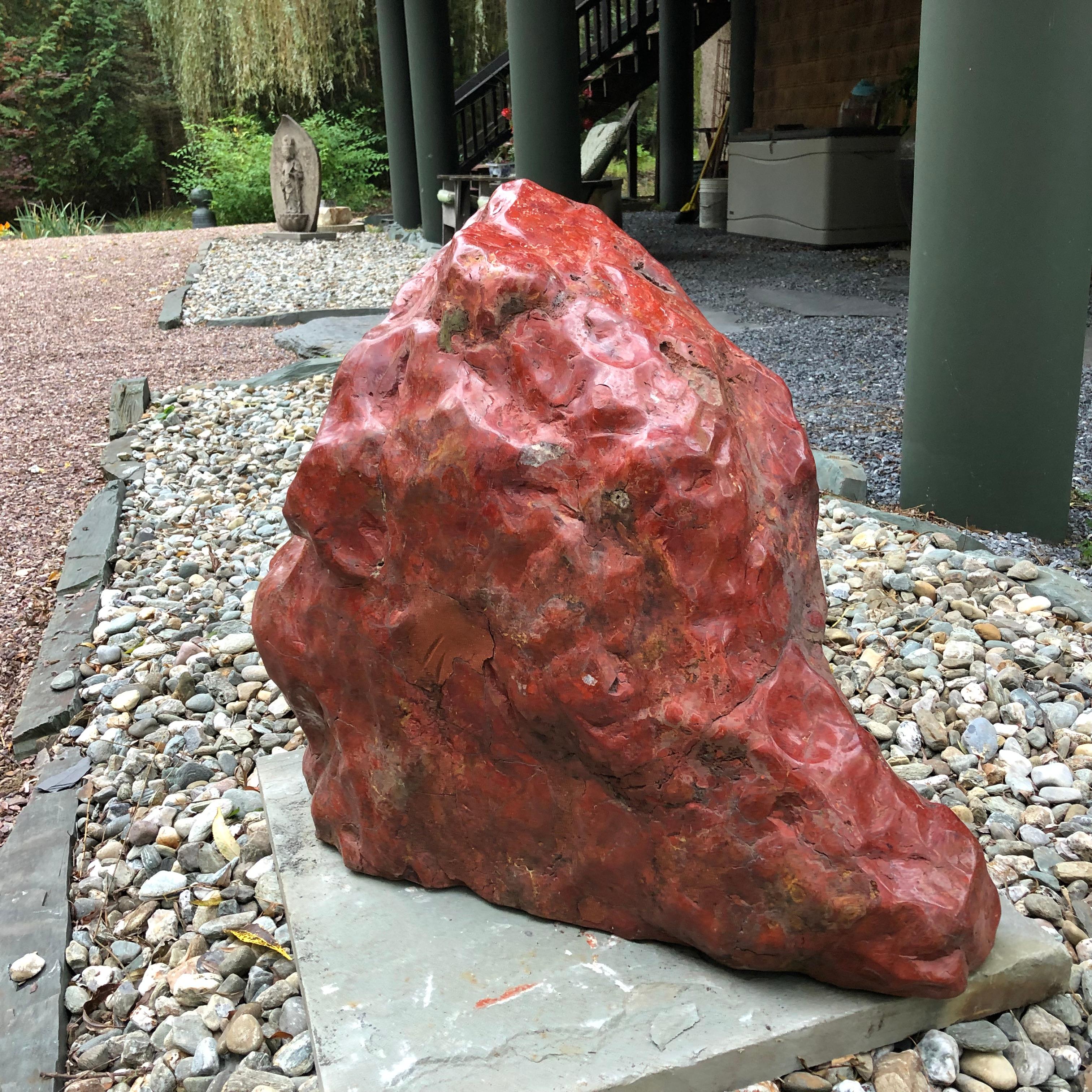 Big Red Natural Mountain Shape Scholar Viewing Stein:: Spirit Rock Schönheit (20. Jahrhundert)