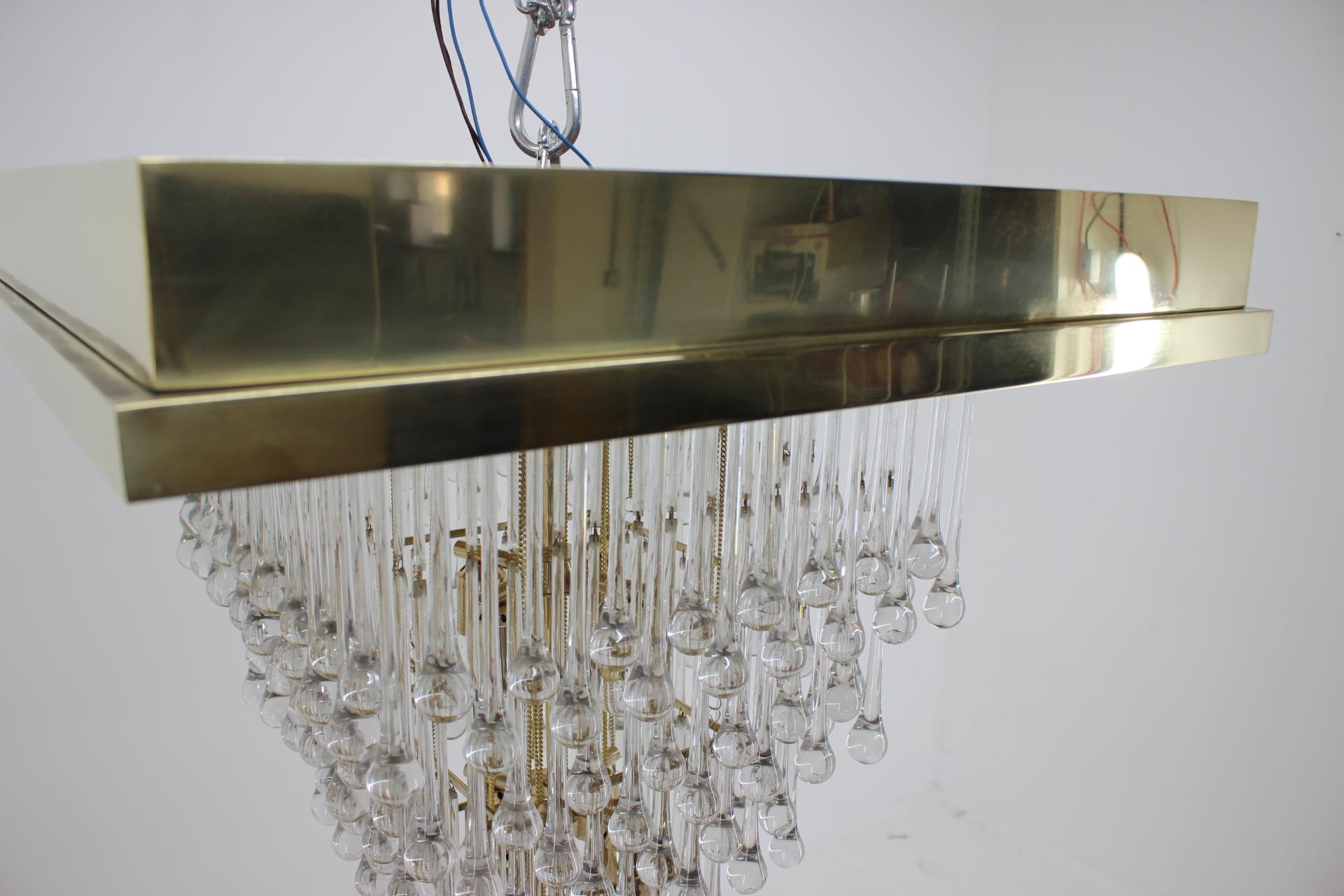 Big Representative Unique Glass and Brass Chandelier, circa 1970s, Italy For Sale 3