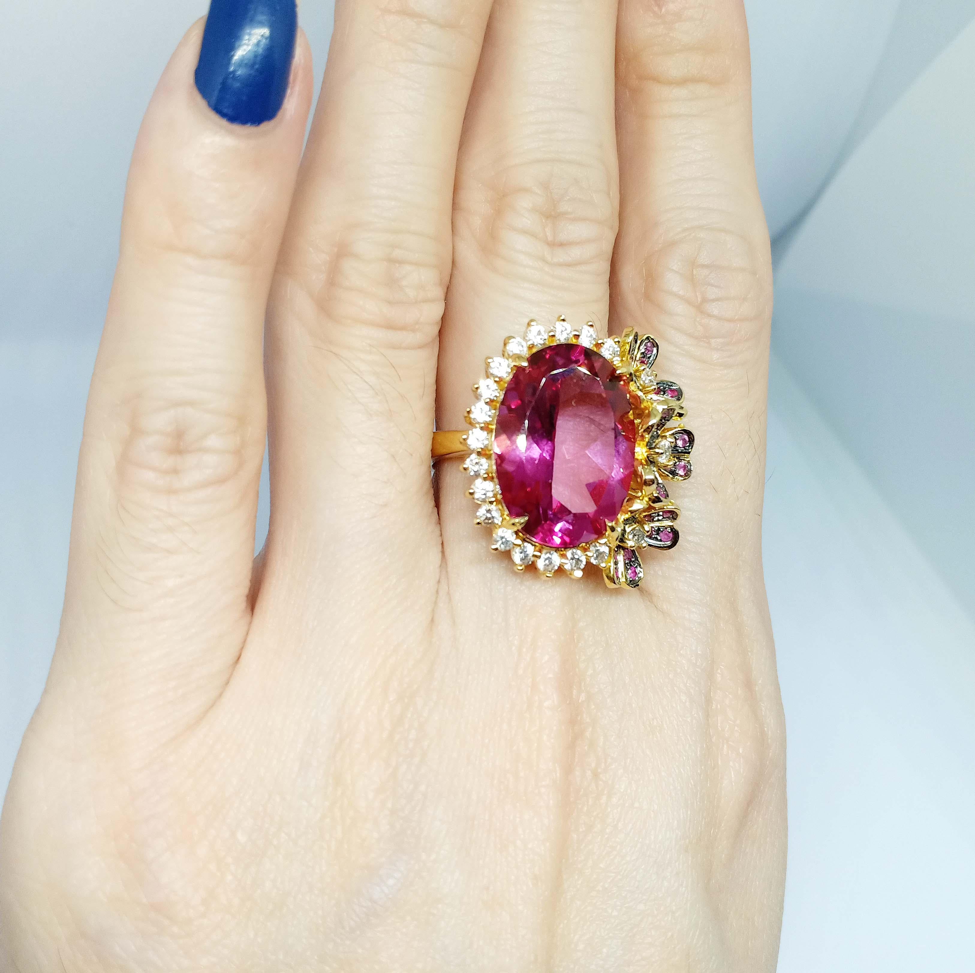 (Big Ring) Pink topaz (14.92cts) 18K gold plated on Sterling Silver For Sale 4