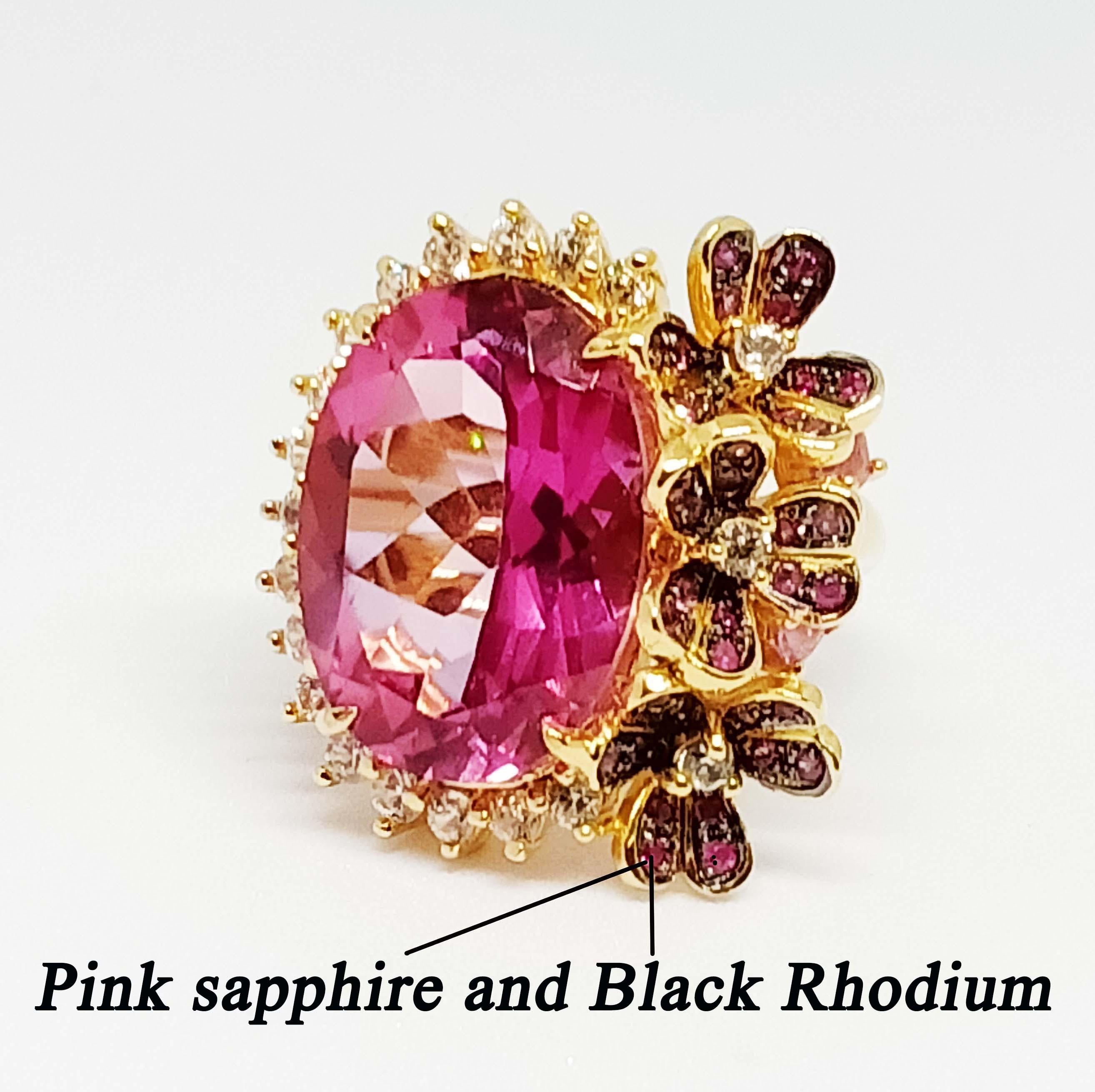 Oval Cut (Big Ring) Pink topaz (14.92cts) 18K gold plated on Sterling Silver For Sale