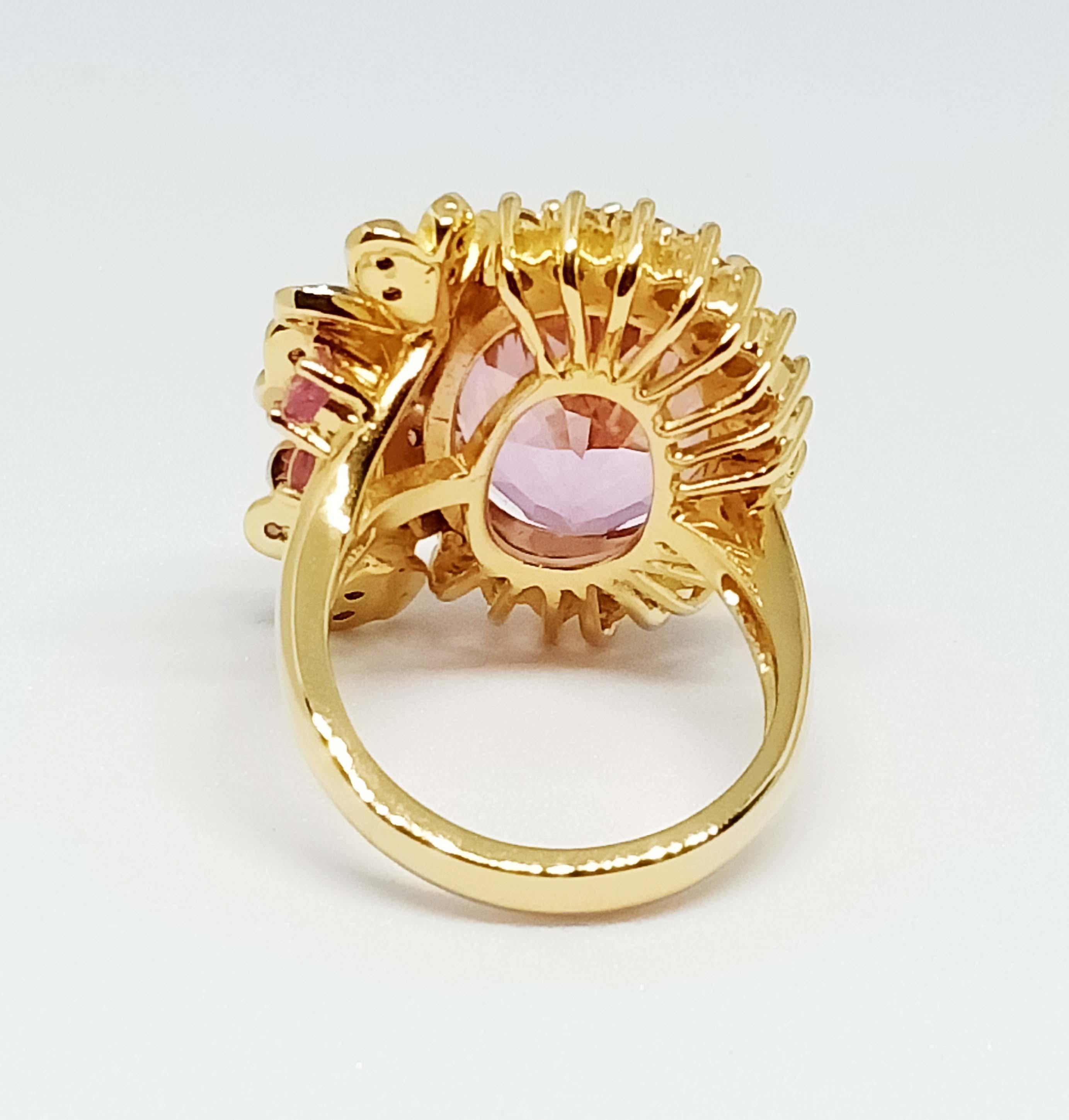 Women's (Big Ring) Pink topaz (14.92cts) 18K gold plated on Sterling Silver For Sale