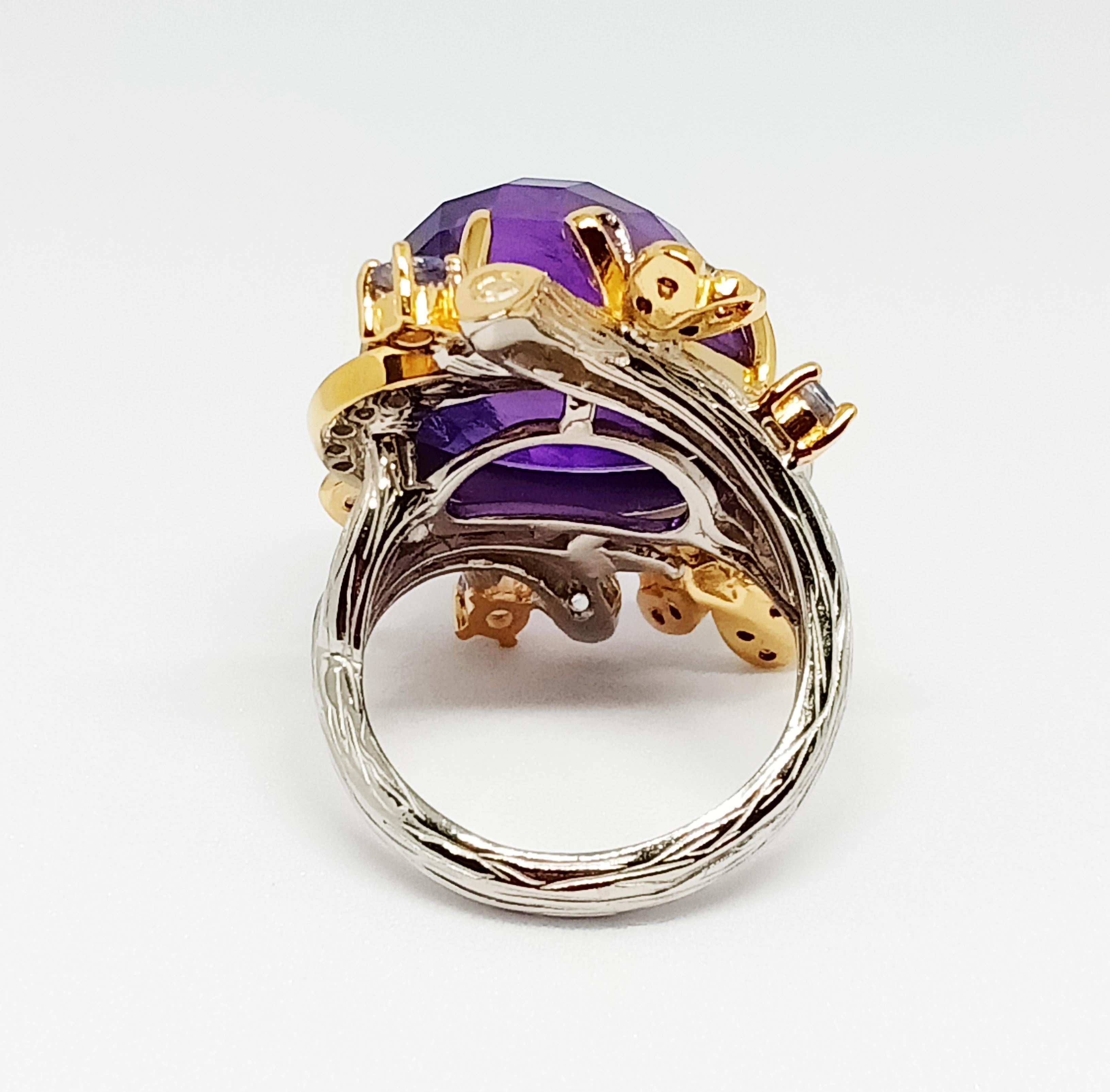 (Big Ring)Amethysts(17.30cts)Gold Plated&White gold Plated over sterling silver For Sale 2