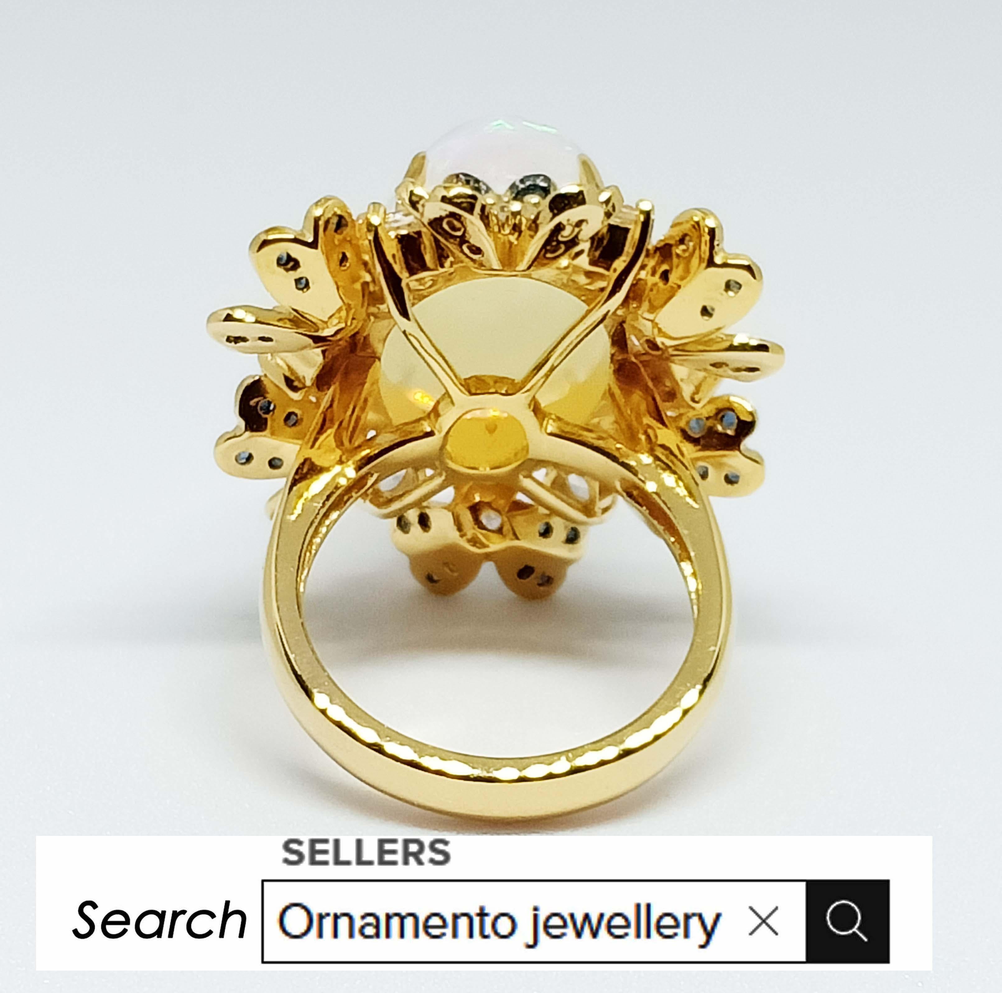 (Big ring)Opal flowers(10.80cts) 18K gold Plated Over sterling silver In New Condition For Sale In Bangkok, TH