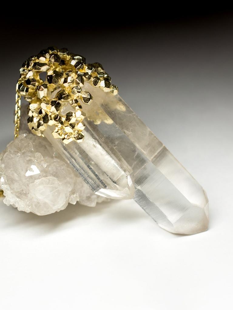 Big Rock Crystal Yellow Gold Pendant Magic Power Uncut Gem Clear Quartz  For Sale 6