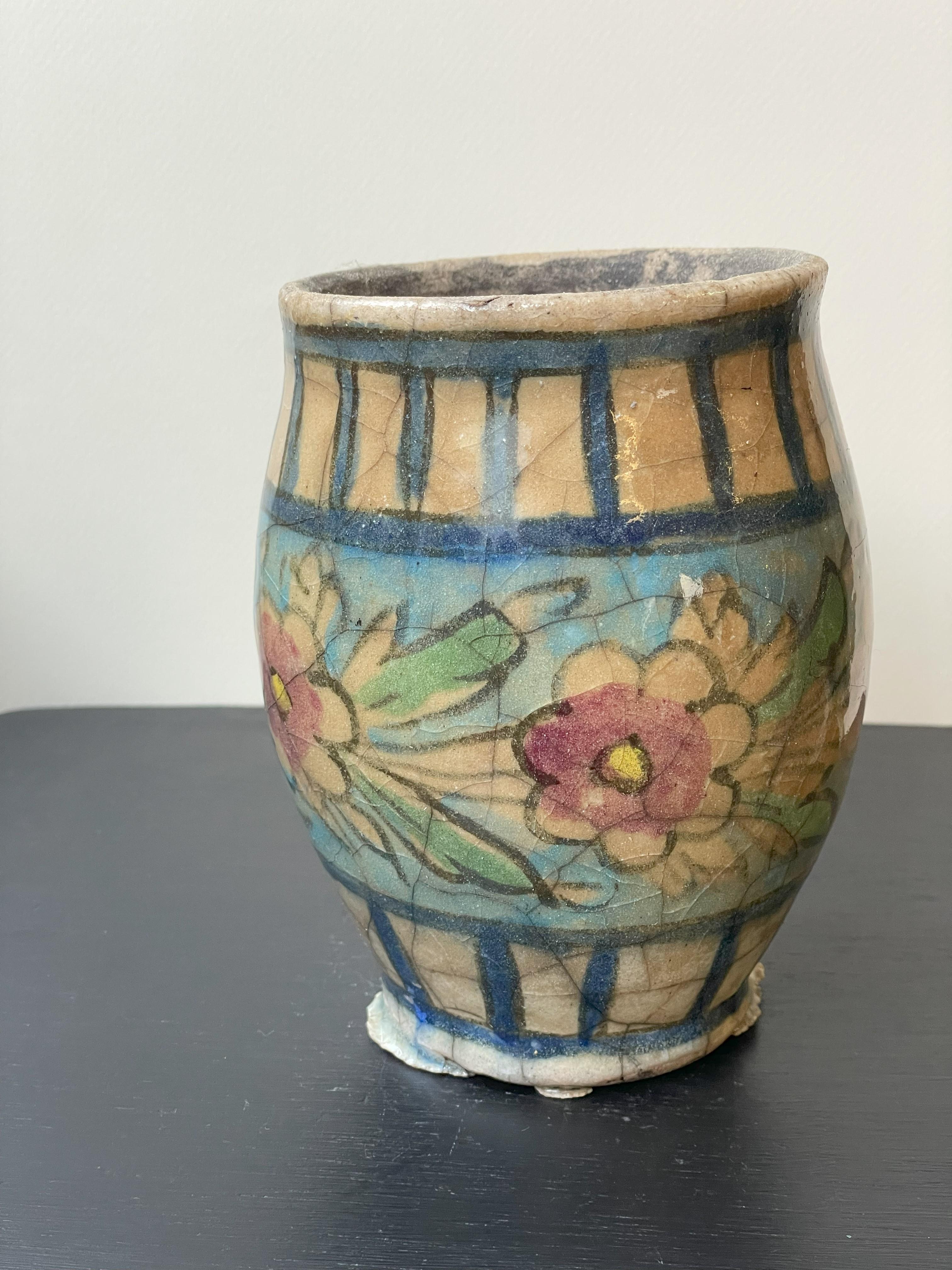 Vaso grande rotondo bianco Qajar In condizioni ottime in vendita a Munich, DE