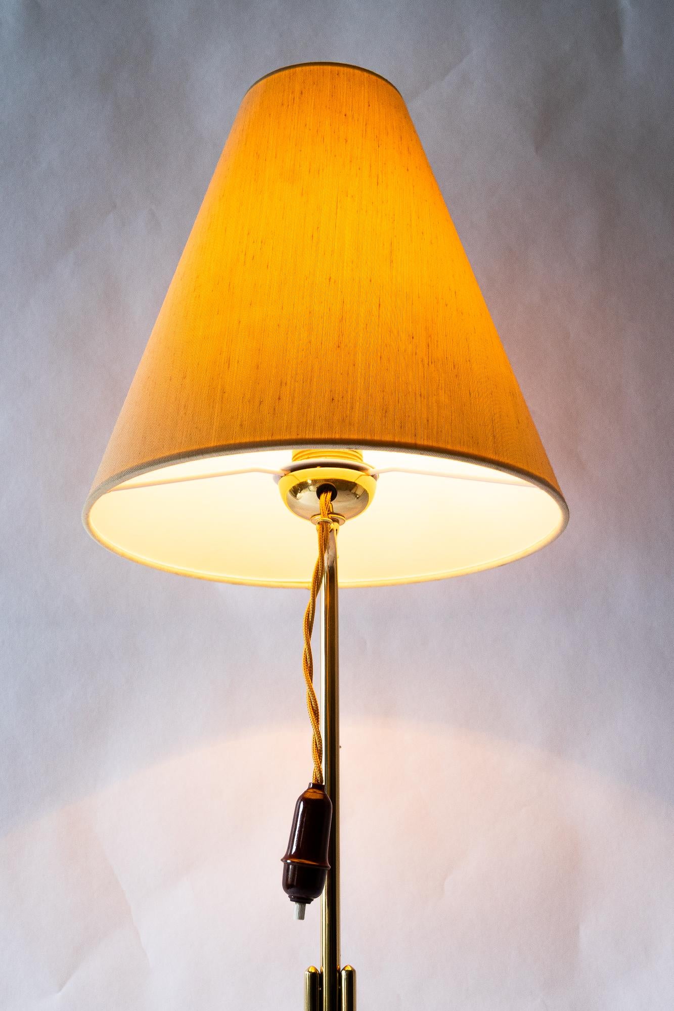 Big Rupert Nikoll Tischlampe mit Stoffschirm wien um 1950 im Angebot 2