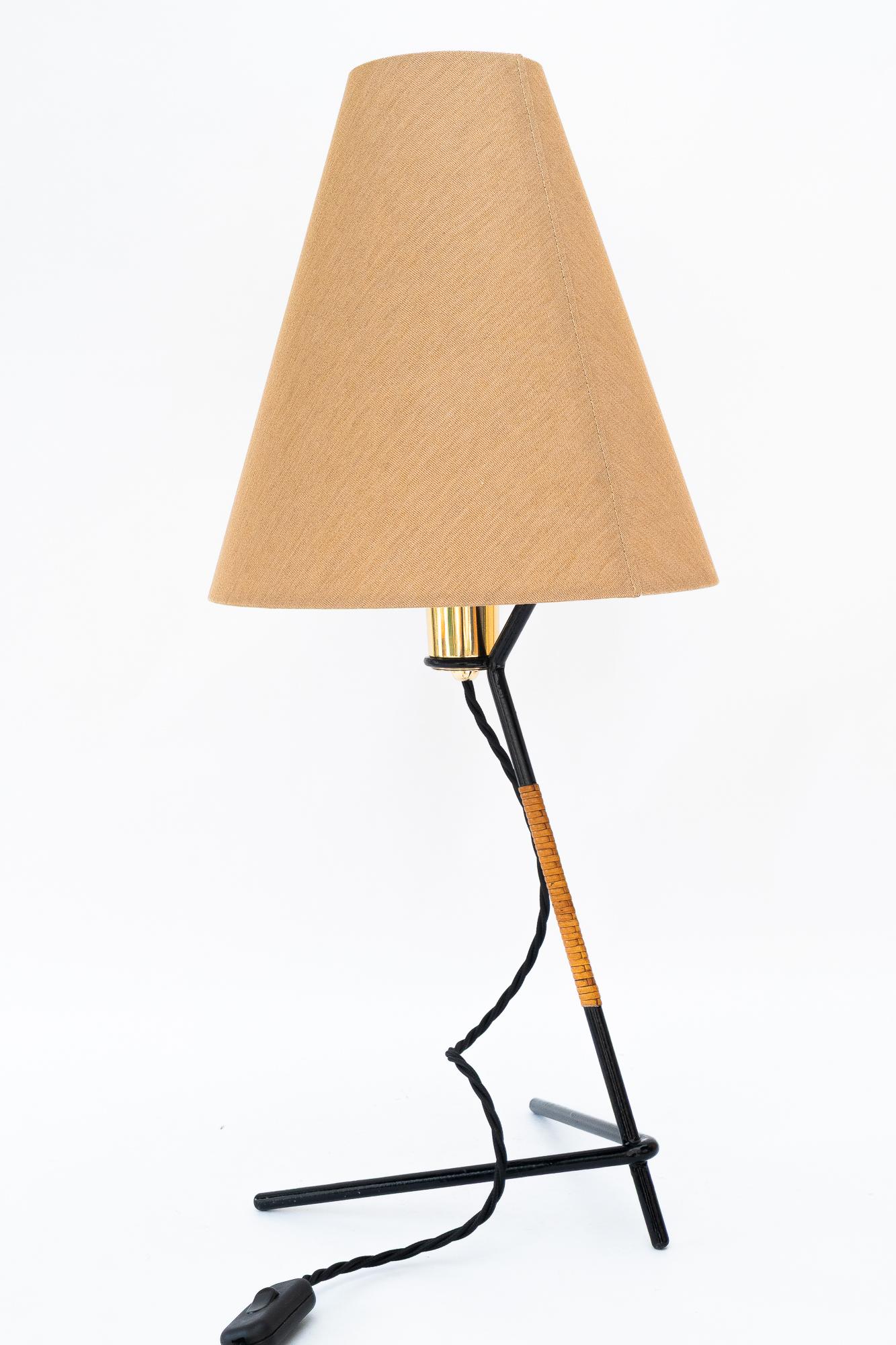 Noirci Big Rupert Nikoll Lampe de table avec abat-jour en tissu vienne vers 1950 en vente