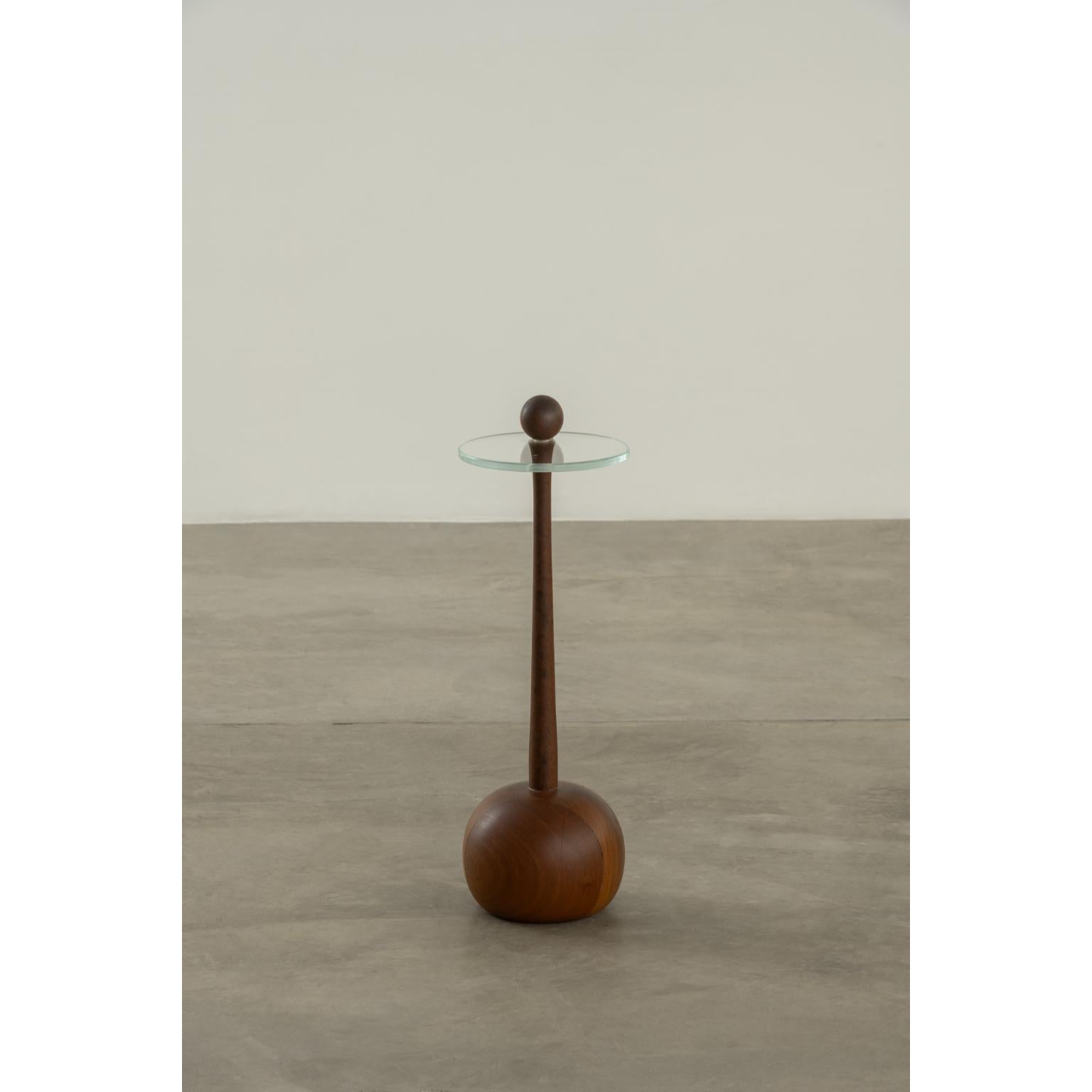 Big Serena Side Table by Estudio Prosa
Dimensions: D 30 x H 45 cm
Materials: Wood.

The Prosa studio is a space formed by architects, designers and carpenters who seek the best development in the coexistence of their areas, of projects for the