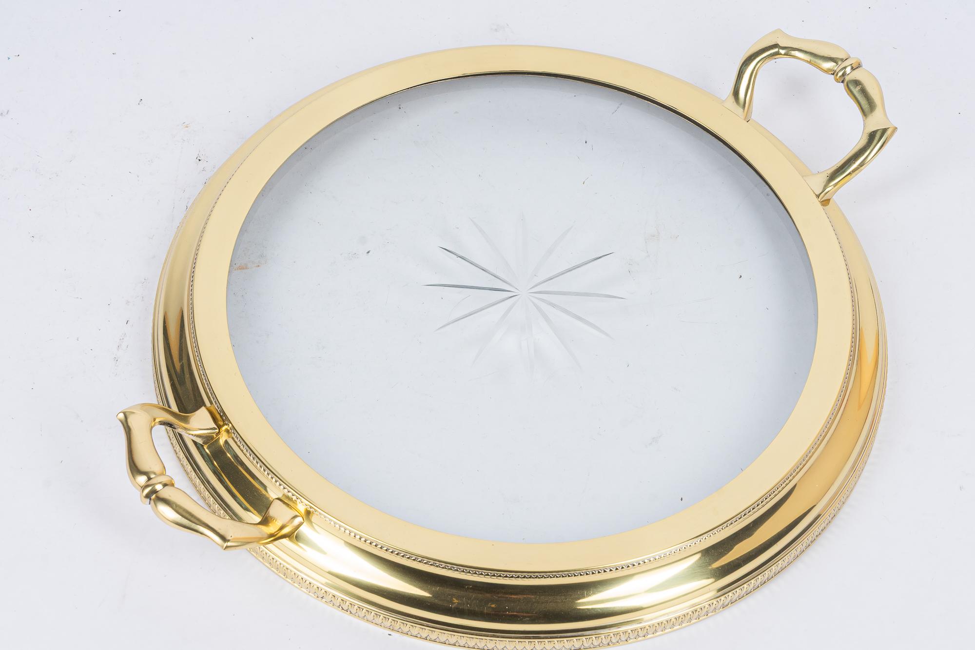 Art déco Grande assiette de service avec vienne en verre taillé d'origine datant des années 1920 en vente