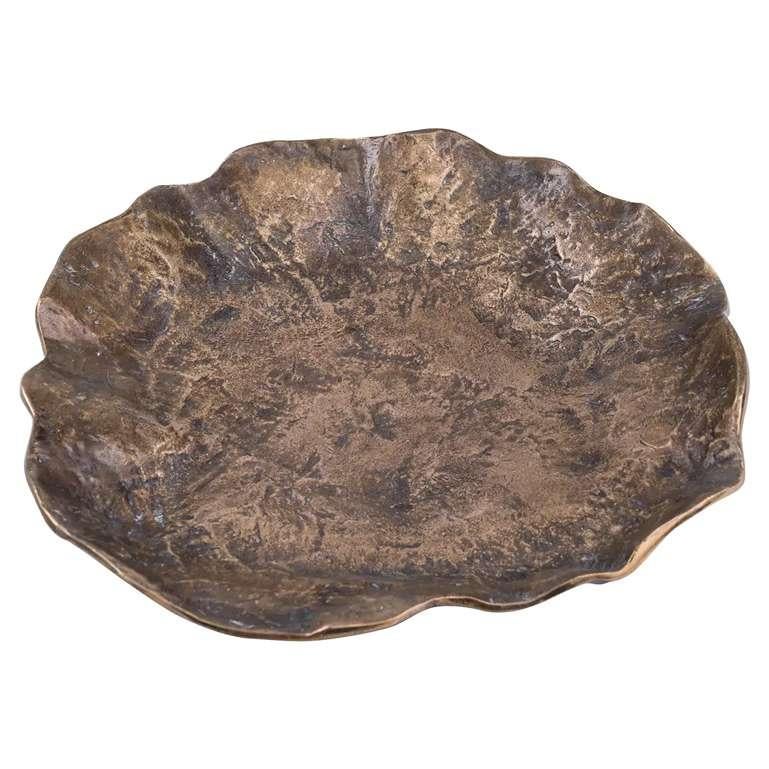 Français Vide-poches de grande taille brutalistes en bronze massif, France, années 1970 en vente