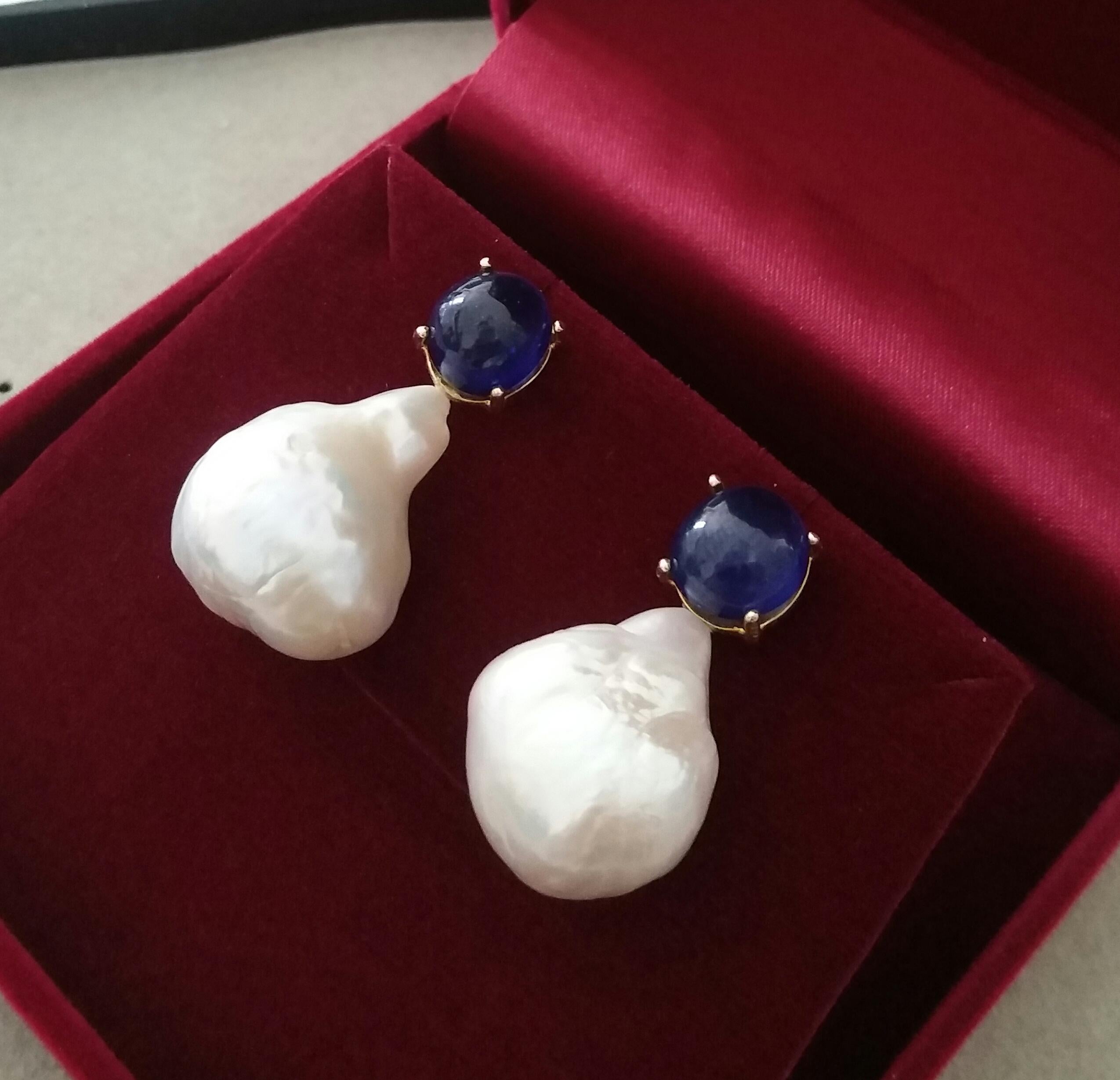 Big Size Pear Baroque Pearls Oval Blue Sapphires Cabochons Yellow Gold Earrings For Sale 2