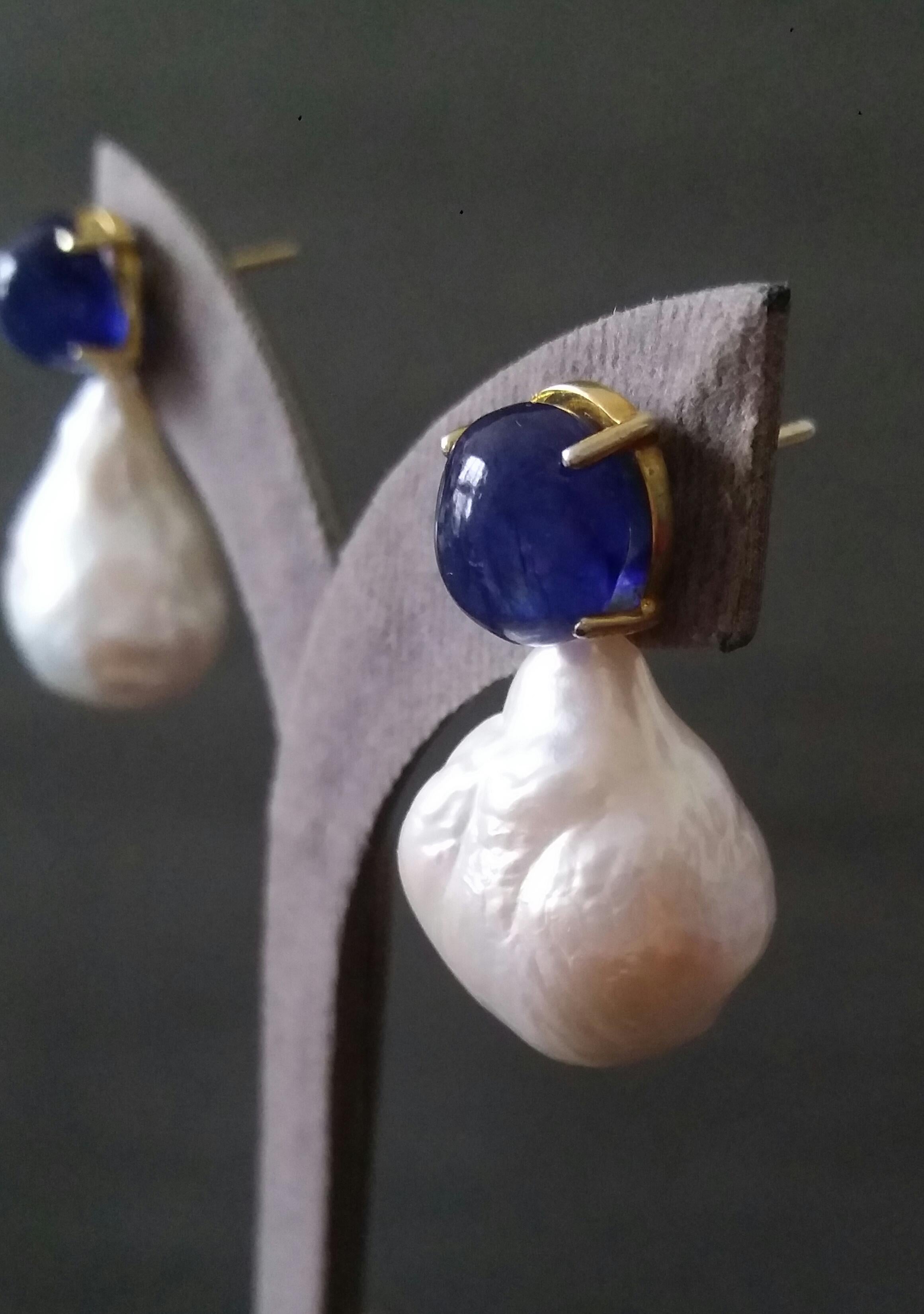 Big Size Pear Baroque Pearls Oval Blue Sapphires Cabochons Yellow Gold Earrings For Sale 4