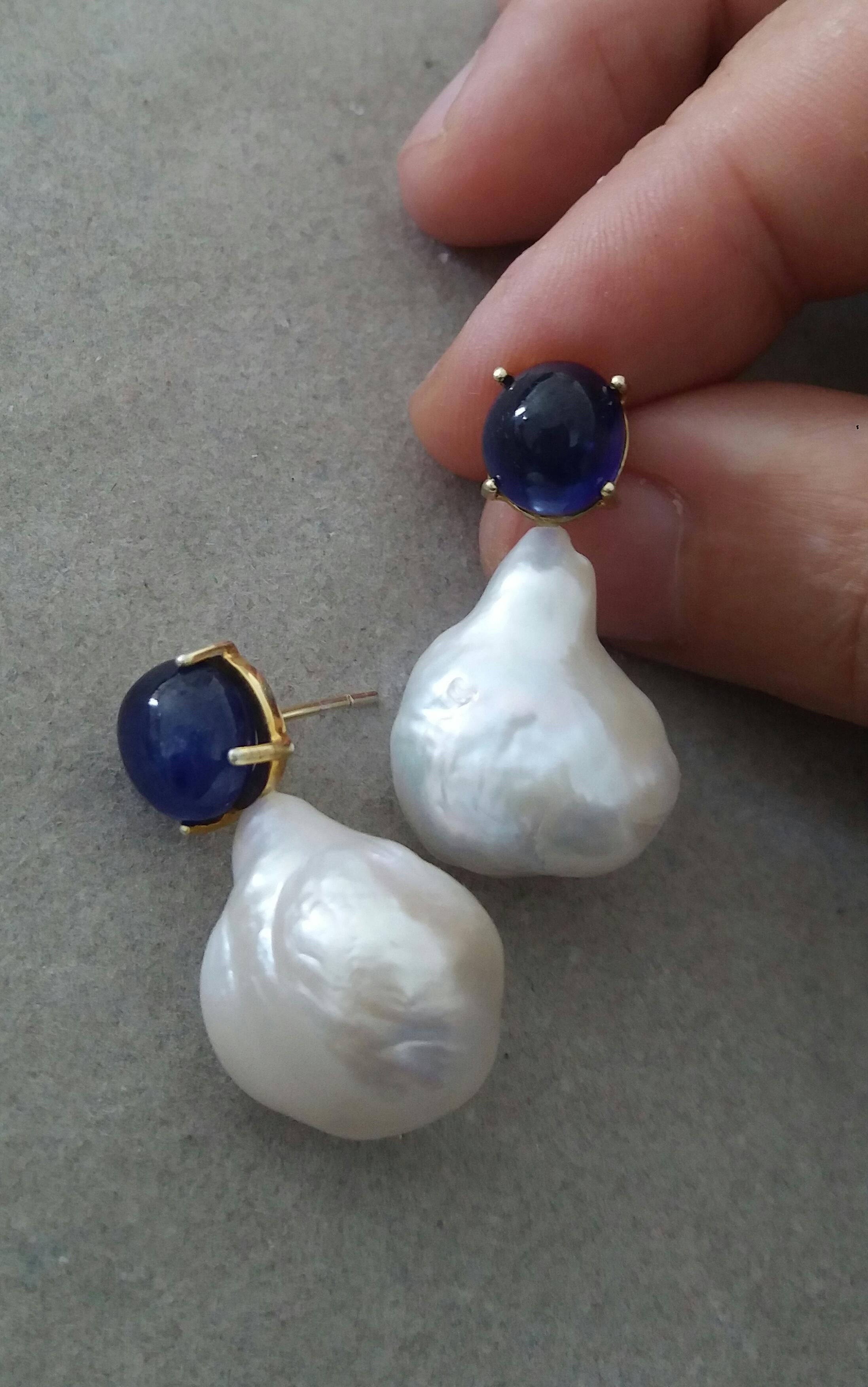 Art Deco Big Size Pear Baroque Pearls Oval Blue Sapphires Cabochons Yellow Gold Earrings For Sale