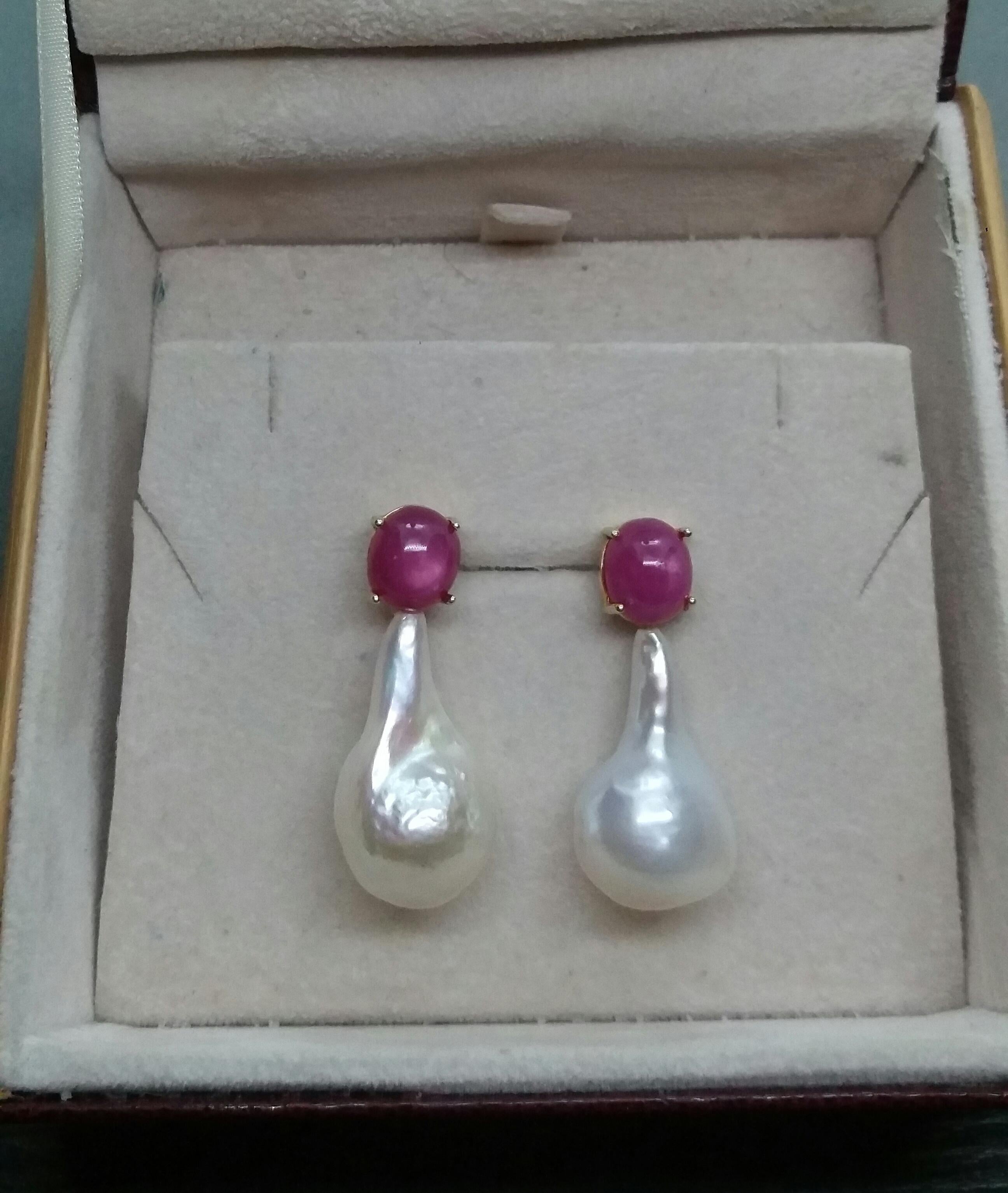 Big Size Pear Shape Baroque Pearls Oval Ruby Cabochon 14 Karat Gold Earrings For Sale 3