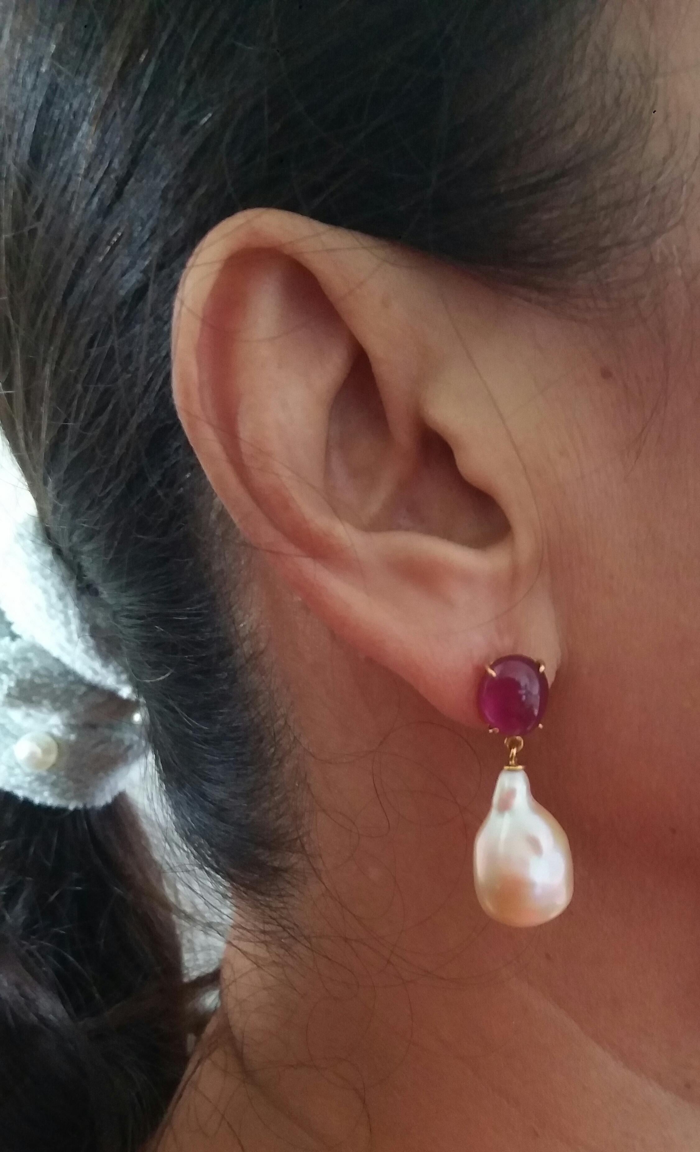 Big Size Pear Shape Cream Color Pearls Oval Ruby Cabochon 14 Karat Gold Earrings For Sale 3