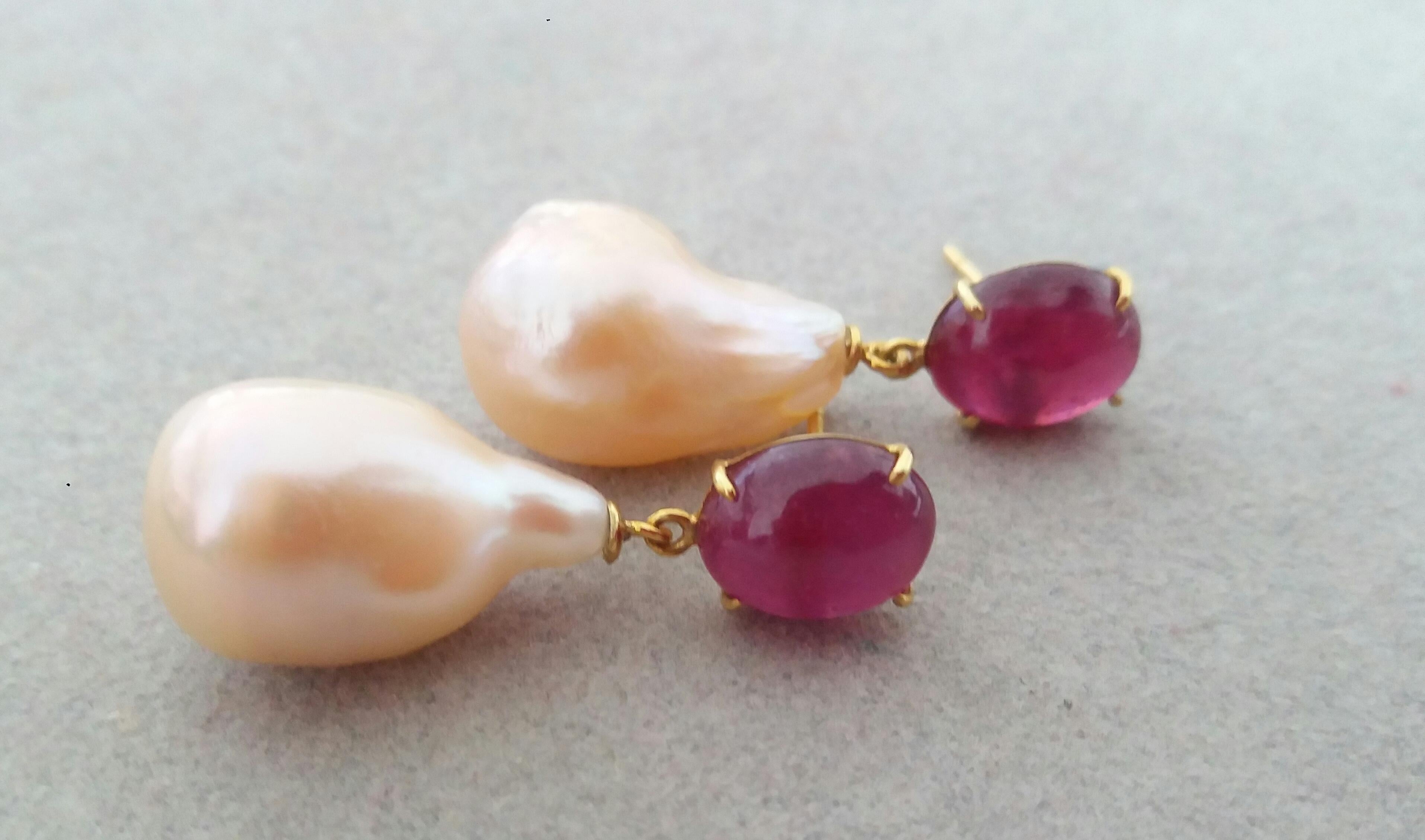 Big Size Pear Shape Cream Color Pearls Oval Ruby Cabochon 14 Karat Gold Earrings 4
