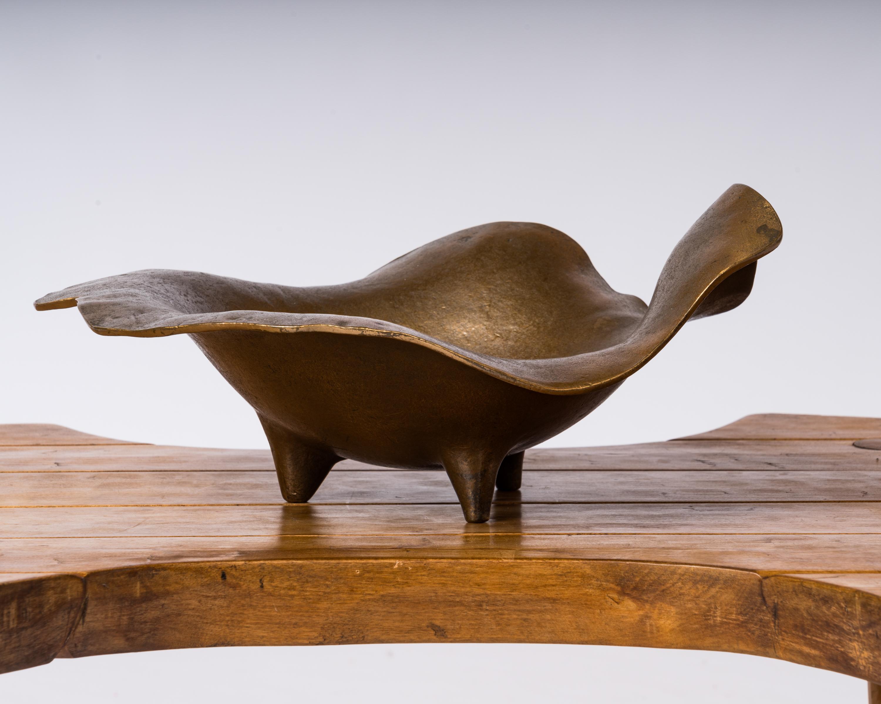 Big Size Solid Bronze Decorative Dish on Tripod Feet - France 1970's For Sale 1