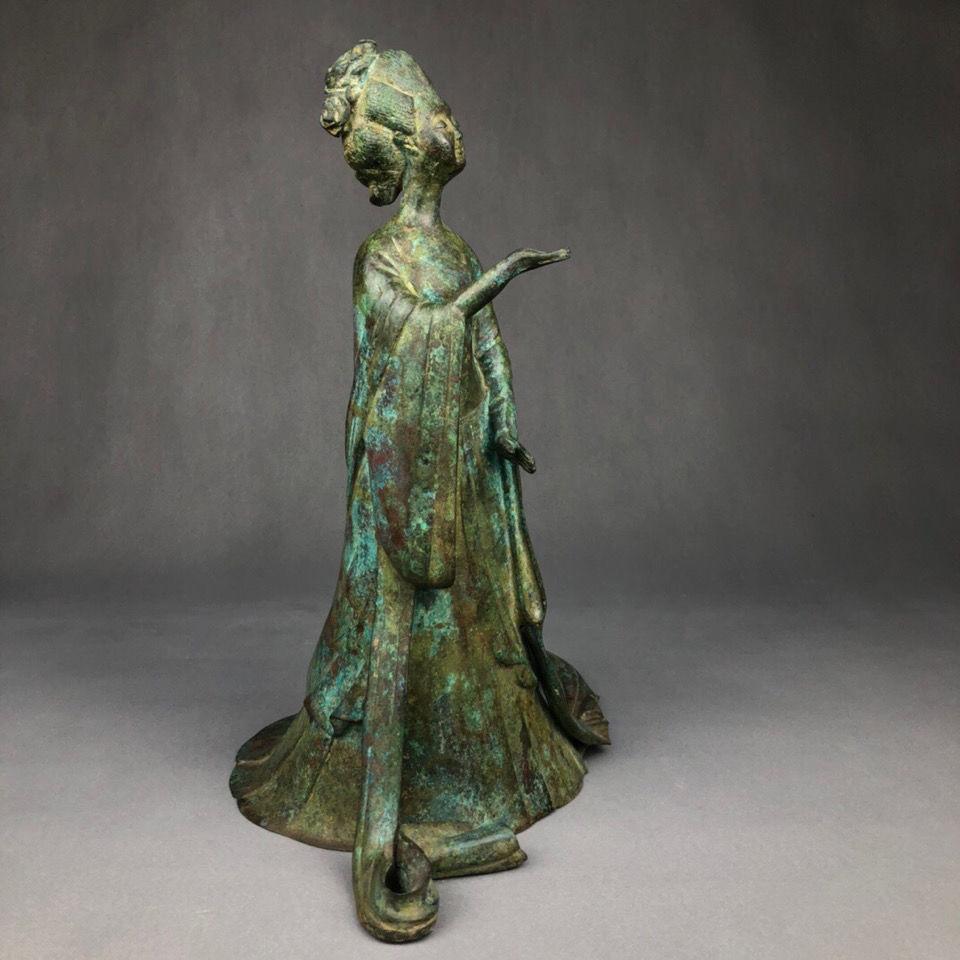 Statua della bellezza di Zhao Jun in bronzo vintage di grandi dimensioni dalla Cina Statua originale in vendita 2