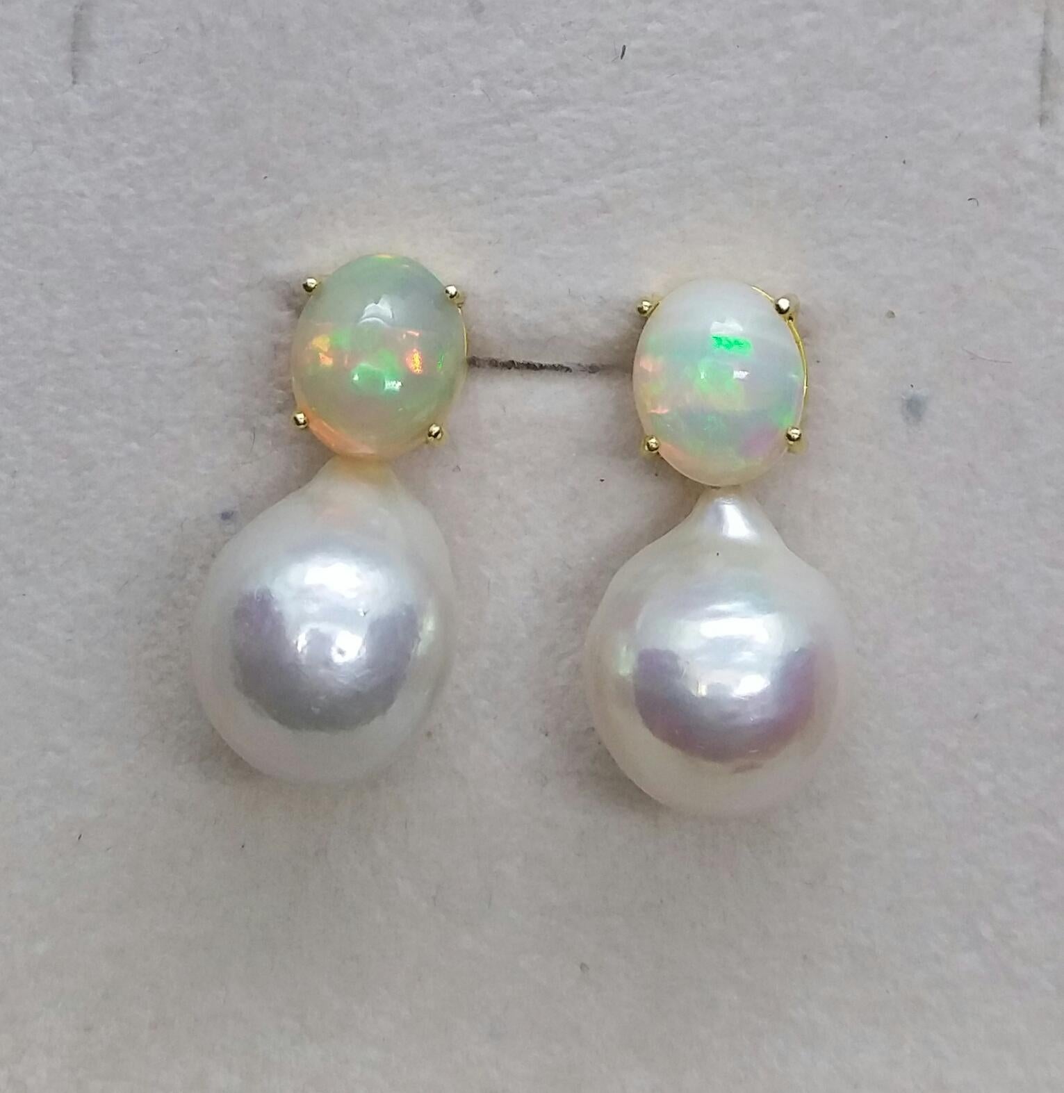 Contemporary Big Size White Baroque Pearls Oval Solid Opal Cabochons Yellow Gold Earrings
