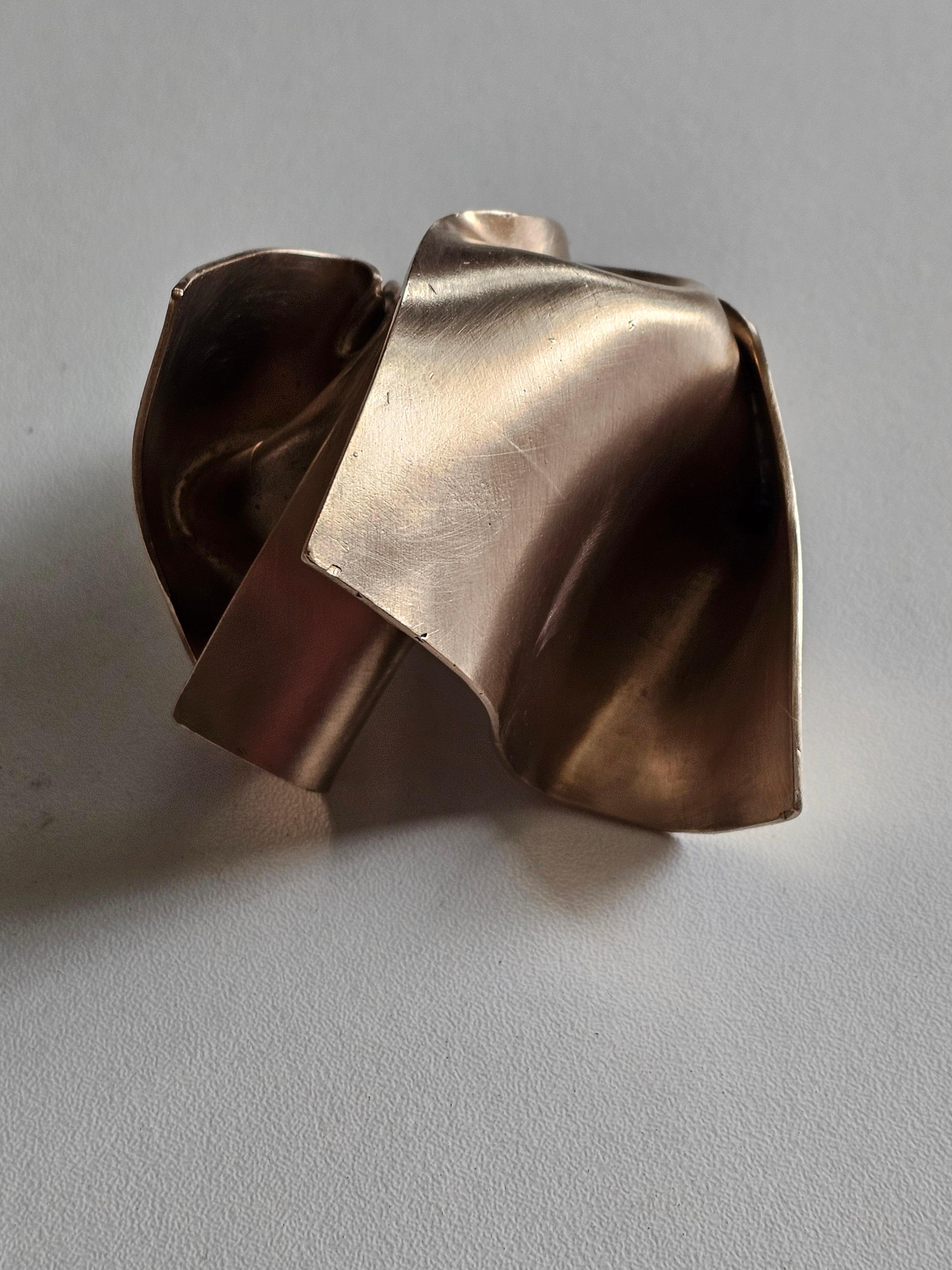 Women's Alina Alamorean Soft Swirl Sculptural Contemporary Statement Ring Rose Bronze For Sale