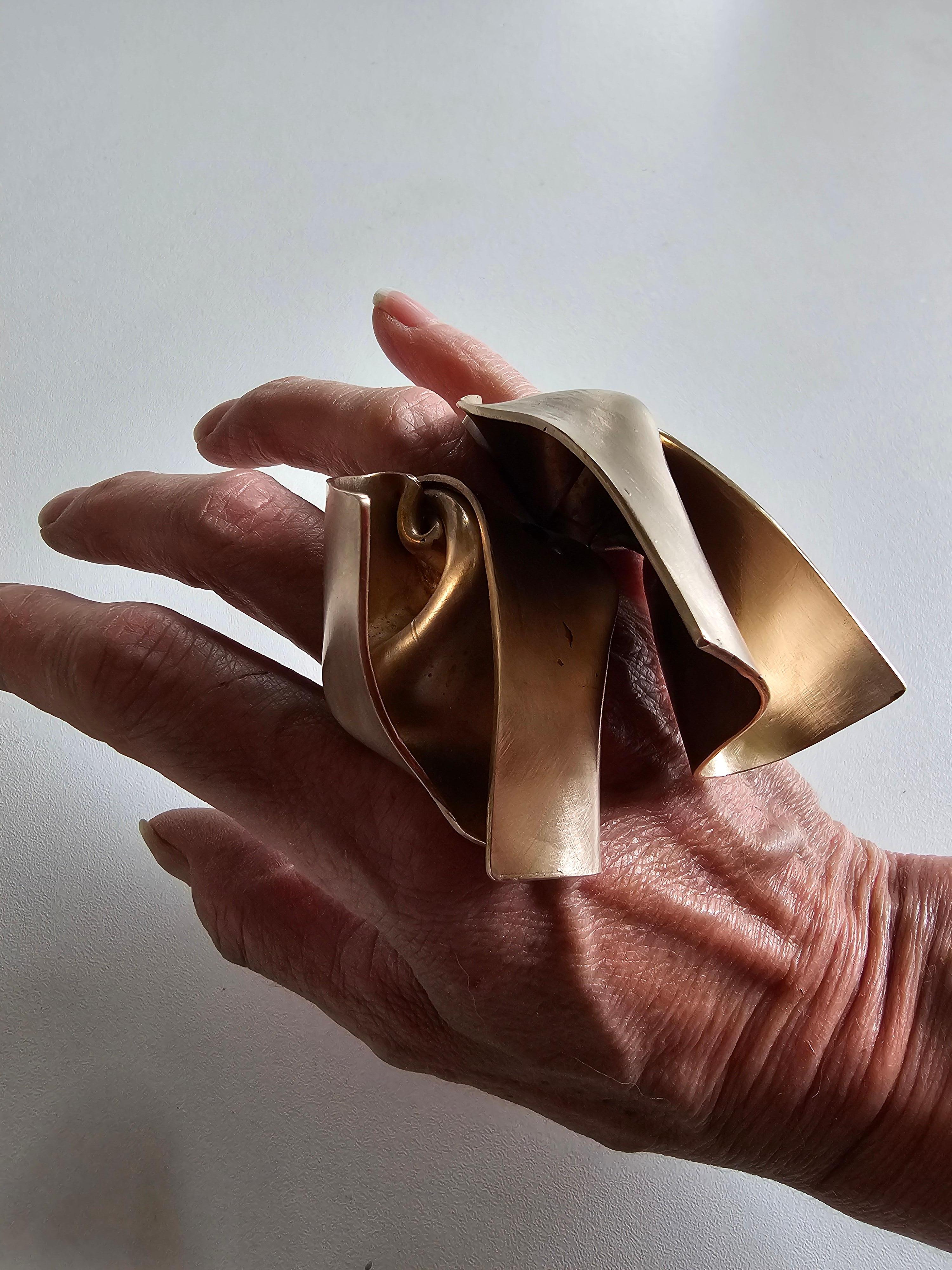 Alina Alamorean Soft Swirl Sculptural Contemporary Statement Ring Rose Bronze For Sale 5