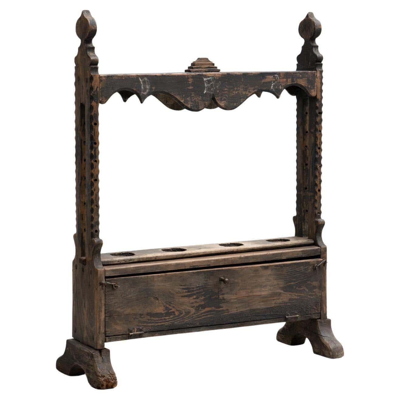 Big Spanish 'Hachero' Traditional Ancient Stained Wood Candleholder, circa 1930 For Sale 8