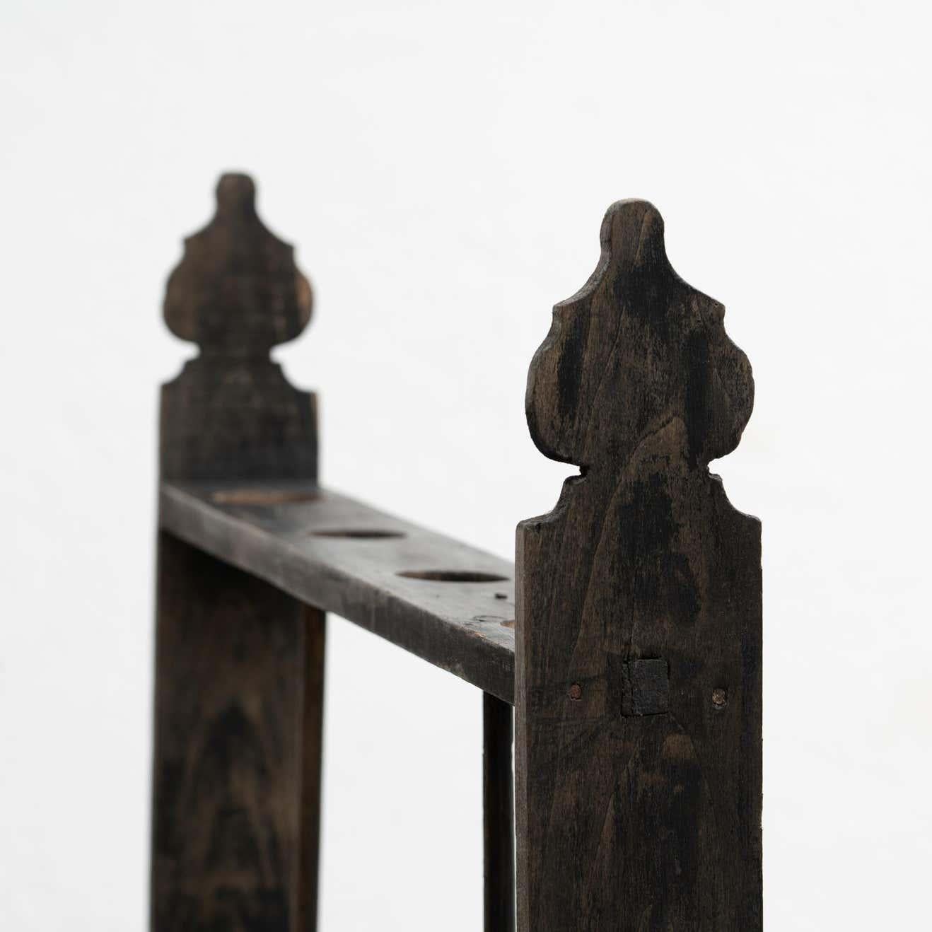 Grande portacandele spagnolo 'Hachero' tradizionale in legno antico, circa 1930 in vendita 2