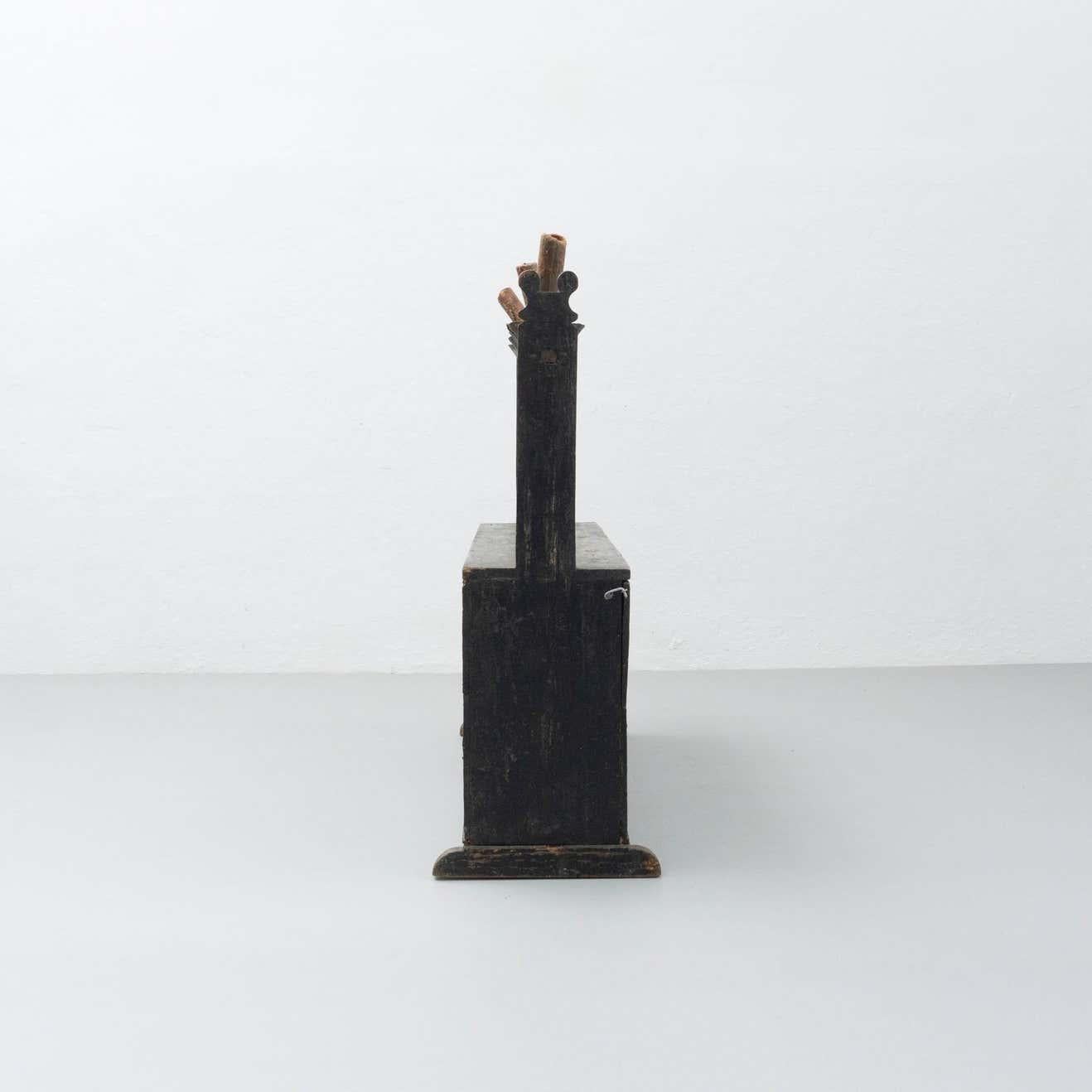 Mid-Century Modern Big Spanish 'Hachero' Traditional Ancient Stained Wood Candleholder, circa 1940 For Sale