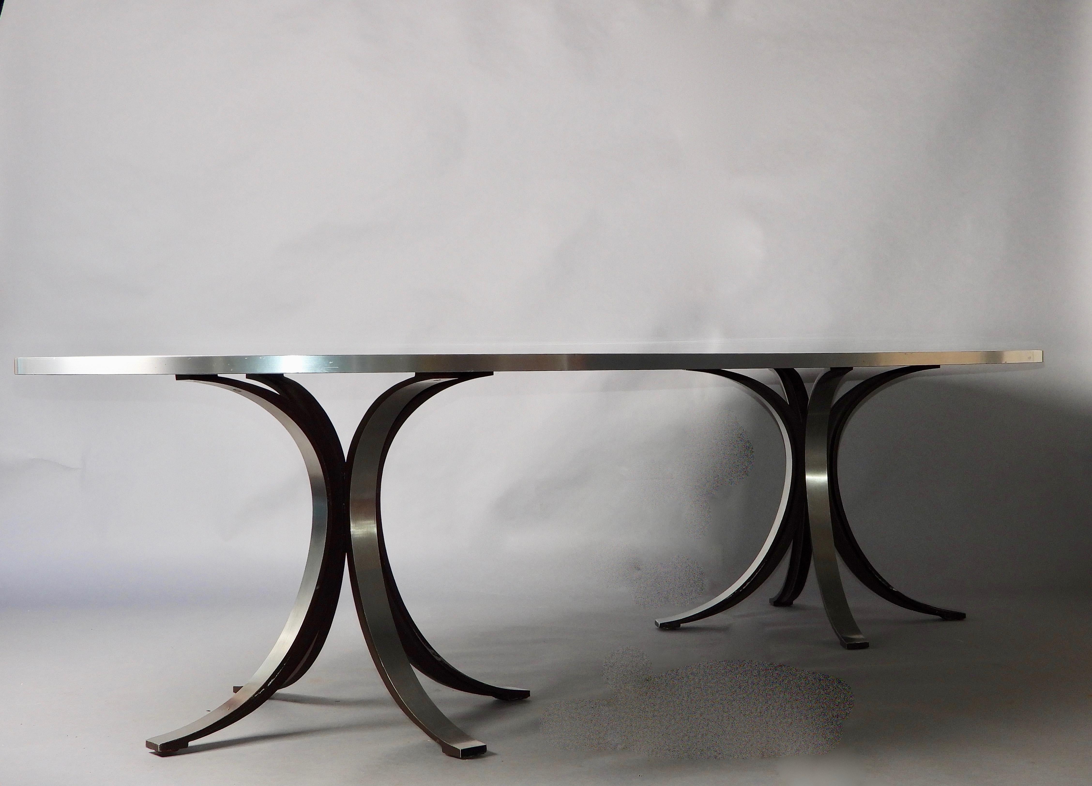Grande table de salle à manger en acier inoxydable Tecno en vente 8