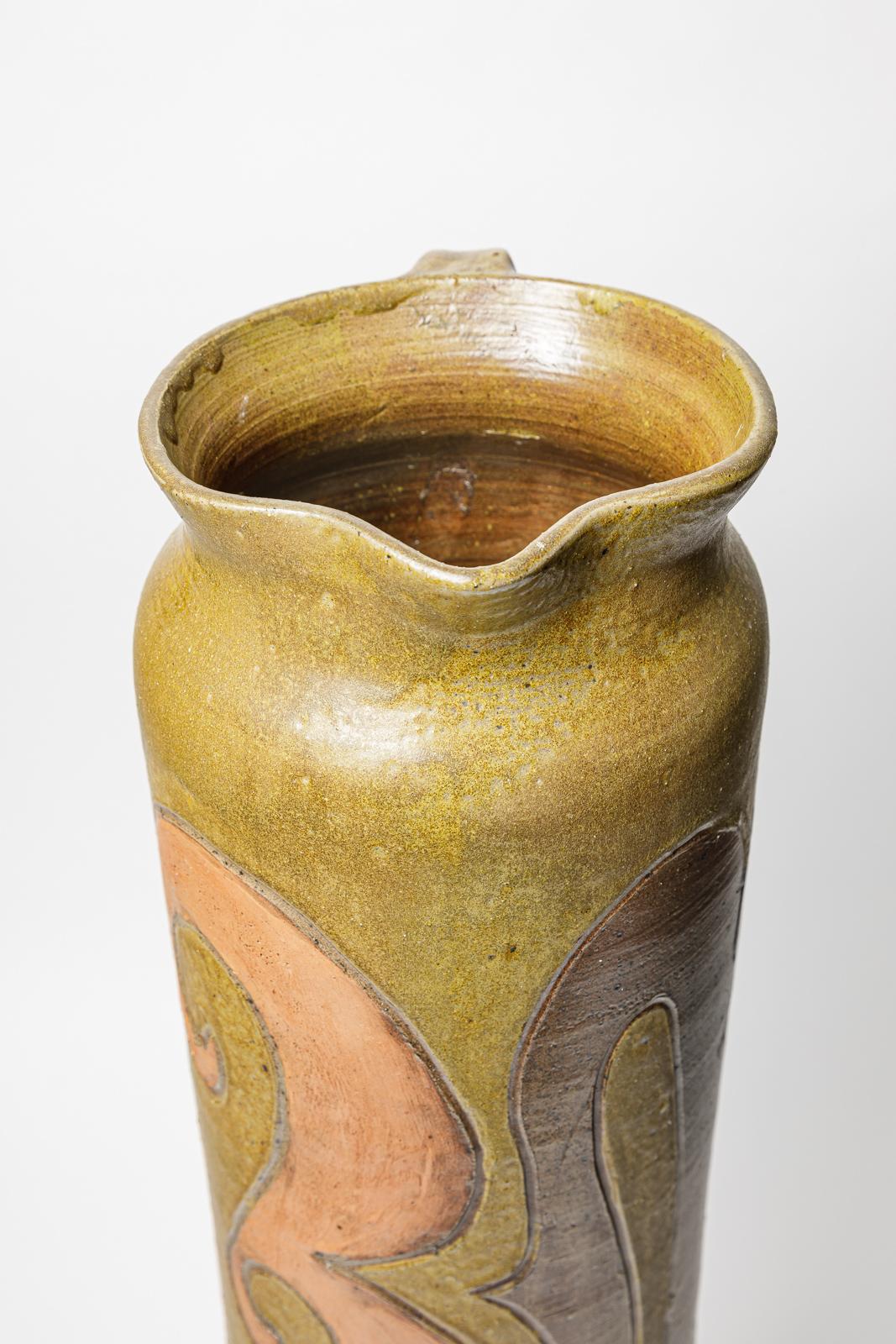 Big stoneware pitcher by Georges Martin,  circa 1970-1980. In Excellent Condition For Sale In Saint-Ouen, FR