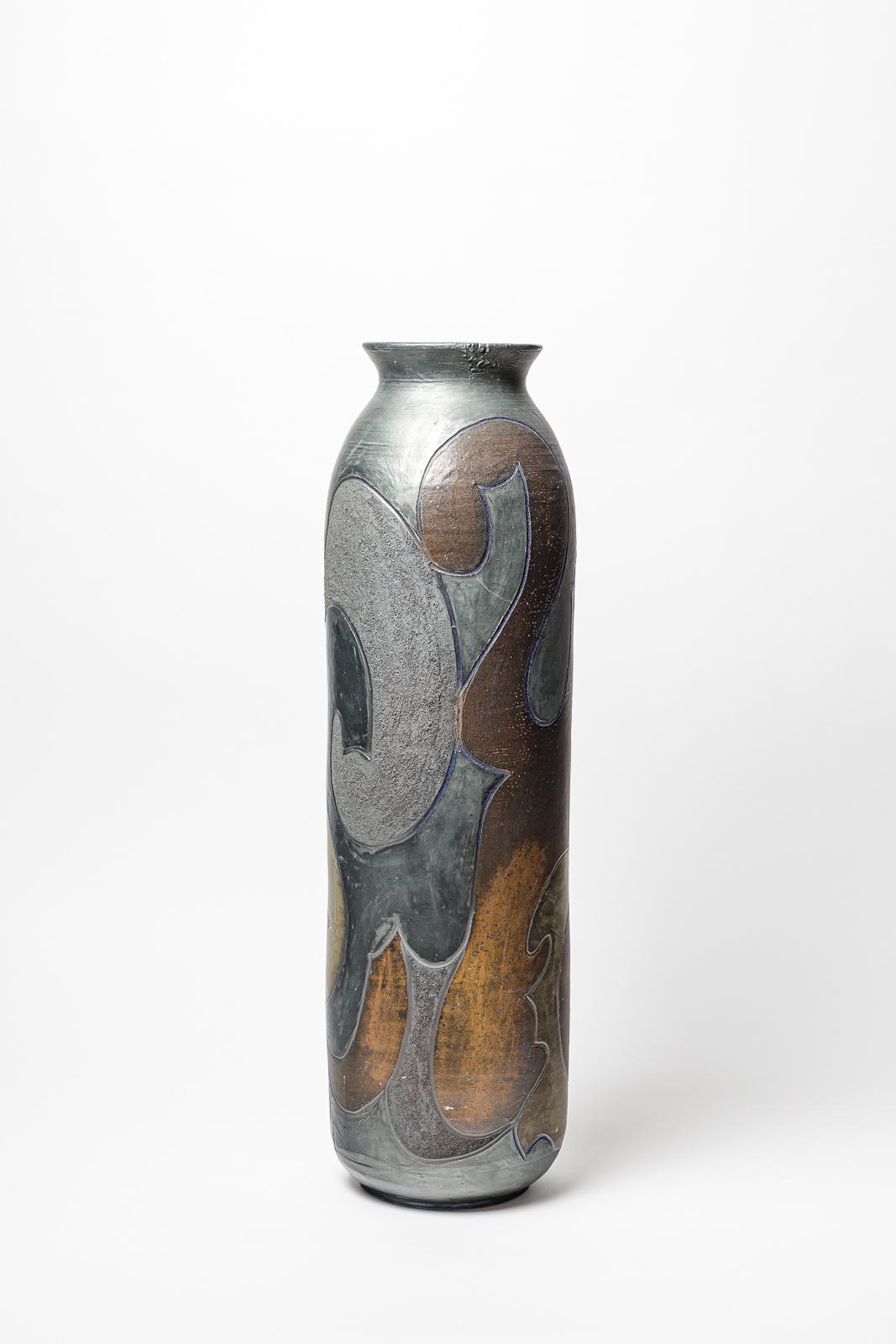 Big stoneware vase by Georges Martin, circa 1970-1980. In Excellent Condition For Sale In Saint-Ouen, FR