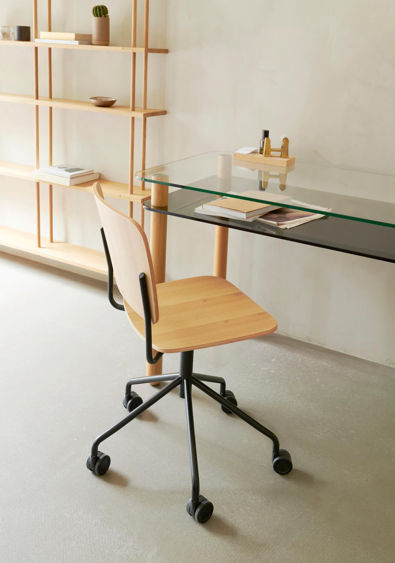 Big Sur-Schreibtisch von Fogia, Klares und anthrazitfarbenes Glas, Wengebeine (Organische Moderne) im Angebot