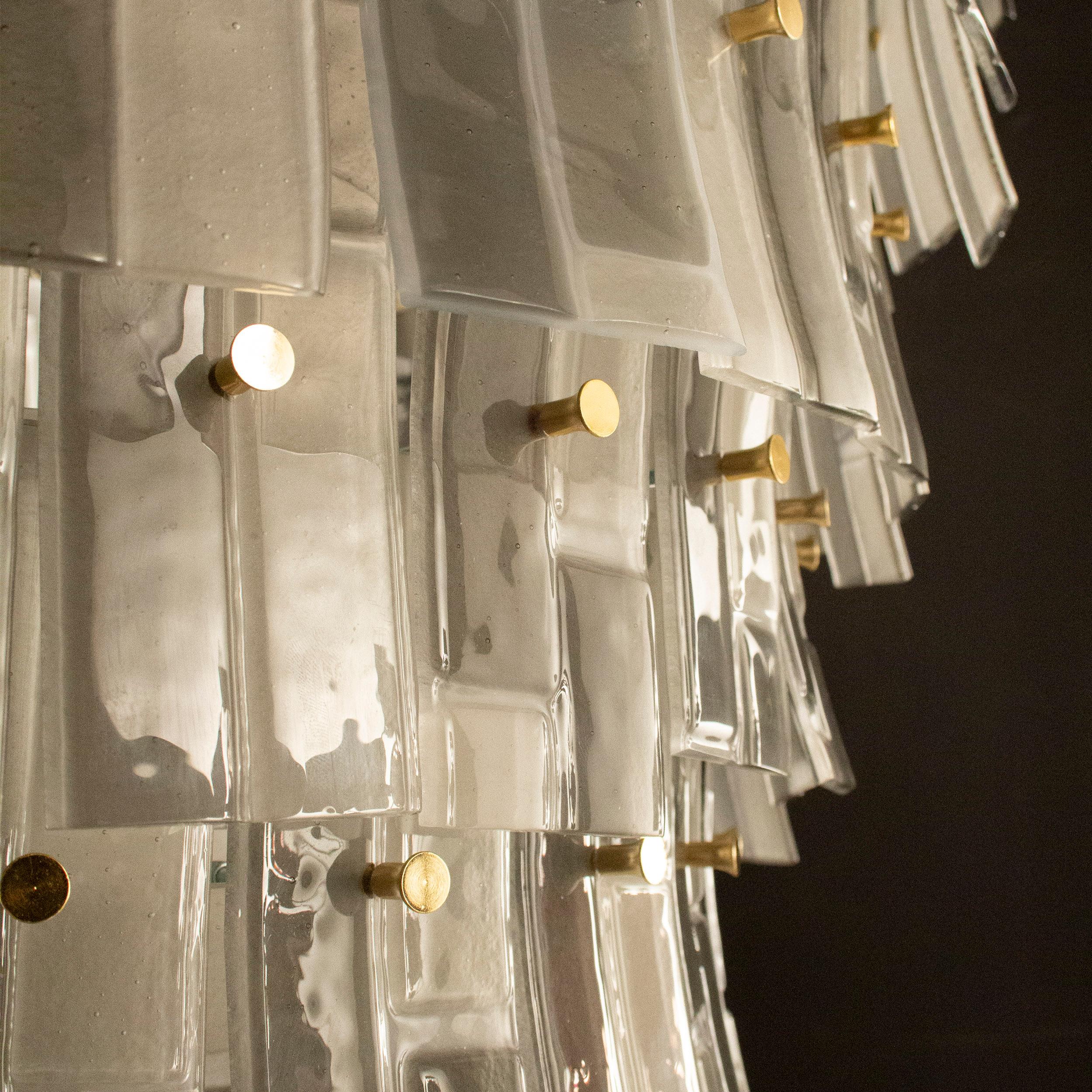 Lámpara de suspensión grande Listeles de cristal de Murano gris, aplique dorado by Multiforme en venta 1