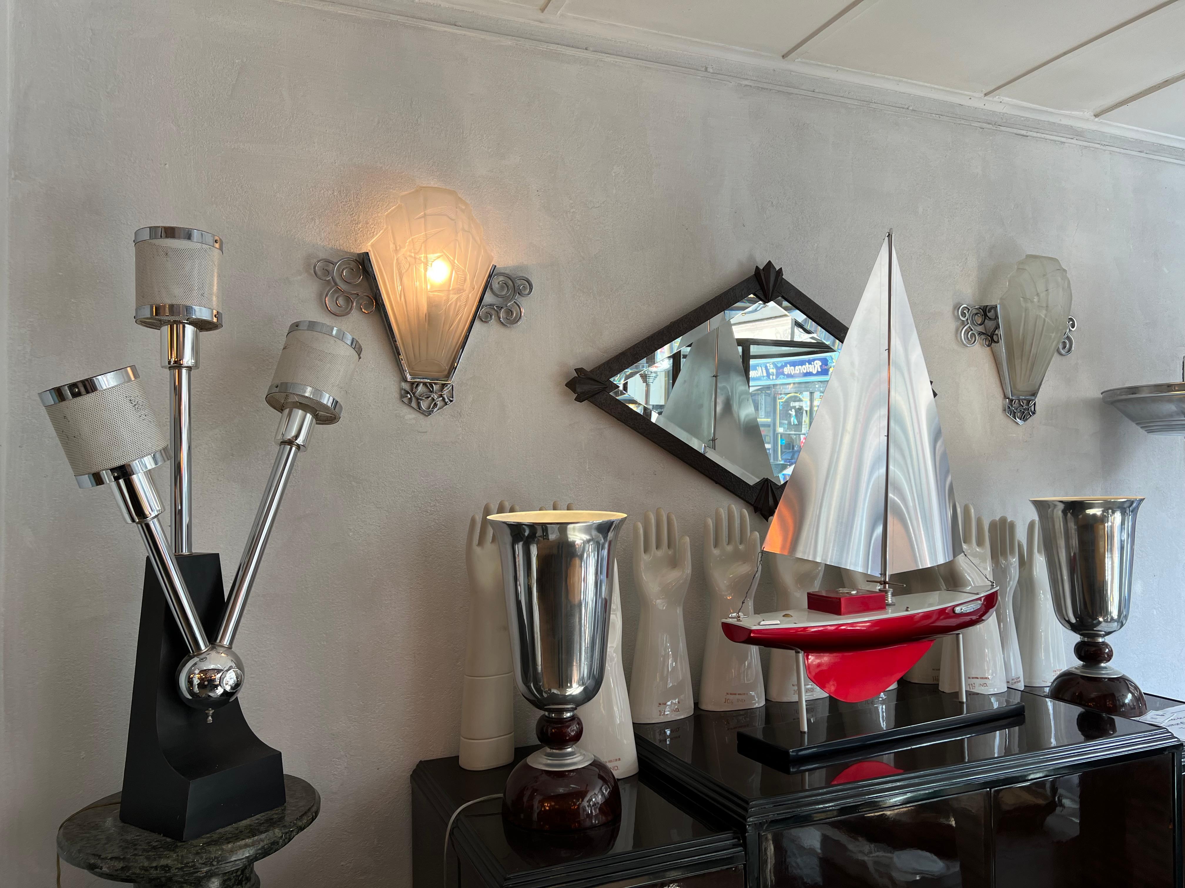 Big Table Lamp, 1950, Italian, Material: wood and chrome For Sale 9