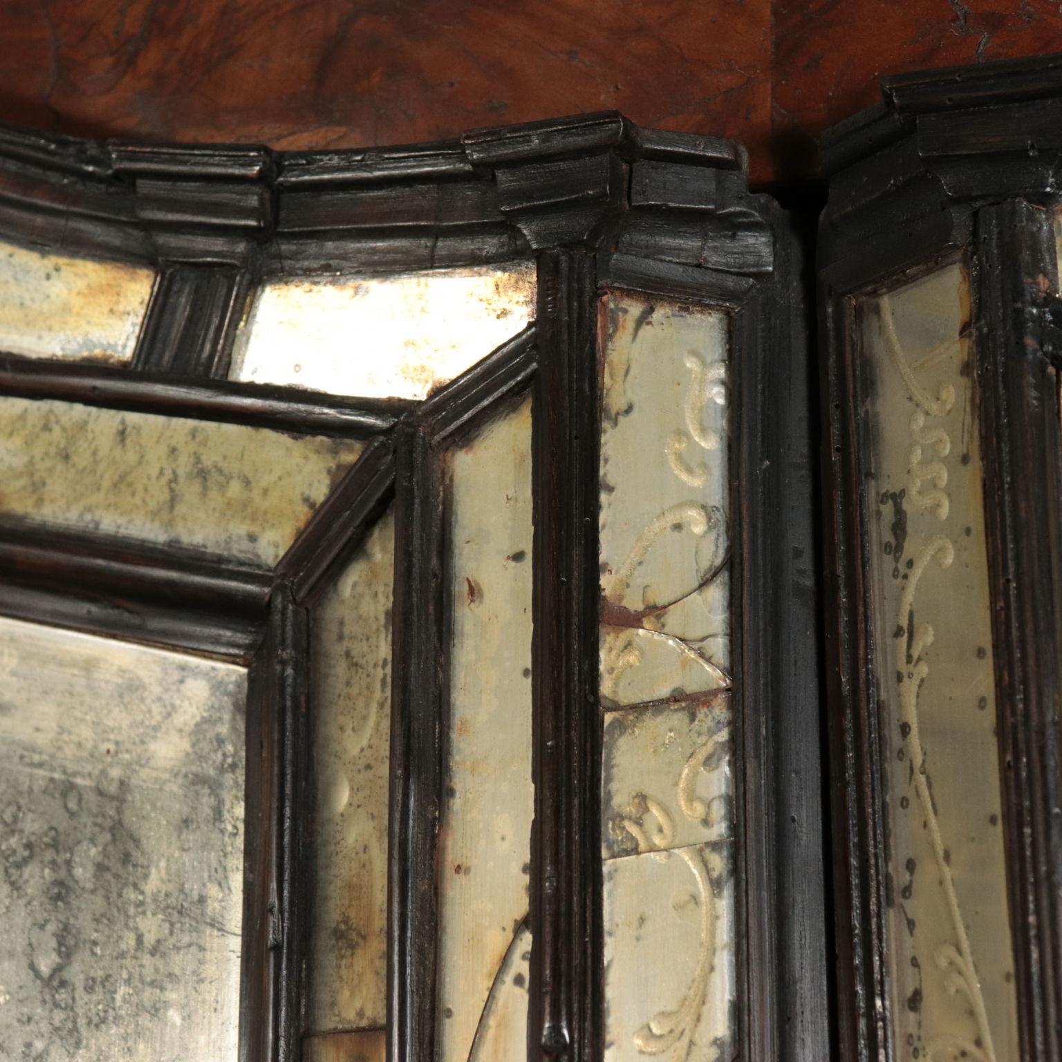 Big Trumeau with Mirrors Walnut Slab, Italy, 20th Century For Sale 1