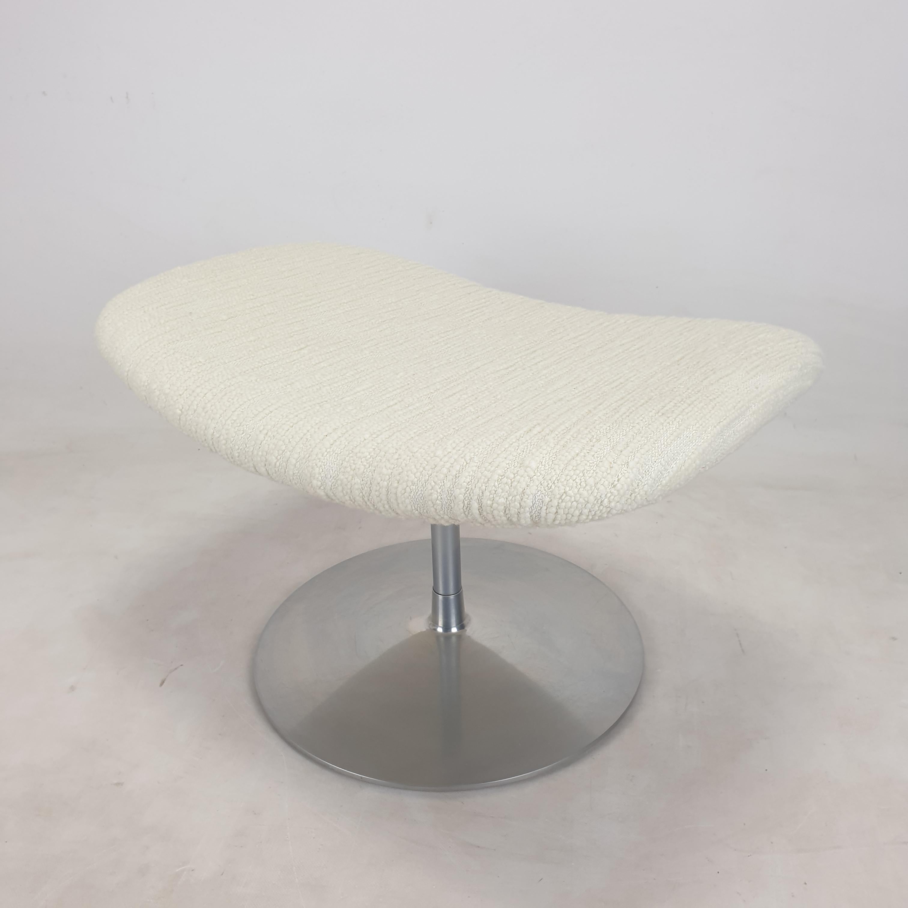Big Tulip Chair and Ottoman by Pierre Paulin for Artifort, 1980s For Sale 9